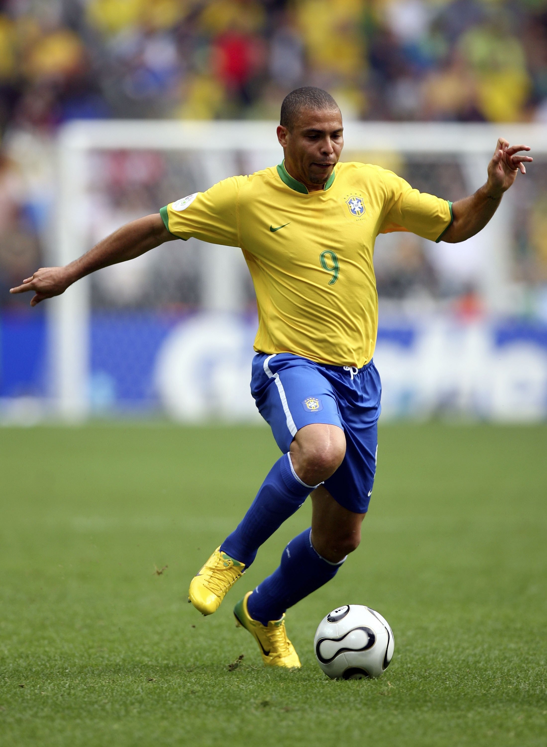 DORTMUND, GERMANY - JUNE 27:  Ronaldo of Brazil runs with the ball during the FIFA World Cup Germany 2006 Round of 16 match between Brazil and Ghana at the Stadium Dortmund on June 27, 2006 in Dortmund, Germany.  (Photo by Michael Steele/Getty Images)