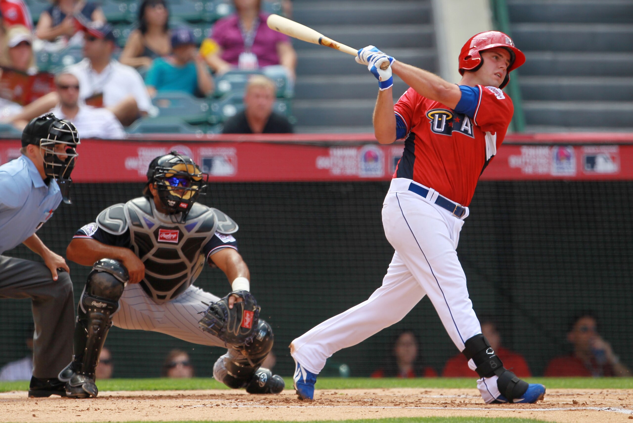ANAHEIM, CA - JULY 11: U.S. Futures All-Star Mike Moustakas #8 of the Kansas City Royals at bat during the 2010 XM All-Star Futures Game at Angel Stadium of Anaheim on July 11, 2010 in Anaheim, California. (Photo by Jeff Gross/Getty Images) ANAHEIM, CA - JULY 11: U.S. Futures All-Star Mike Moustakas #8 of the Kansas City Royals at bat during the 2010 XM All-Star Futures Game at Angel Stadium of Anaheim on July 11, 2010 in Anaheim, California. (Photo by Jeff Gross/Getty Images)