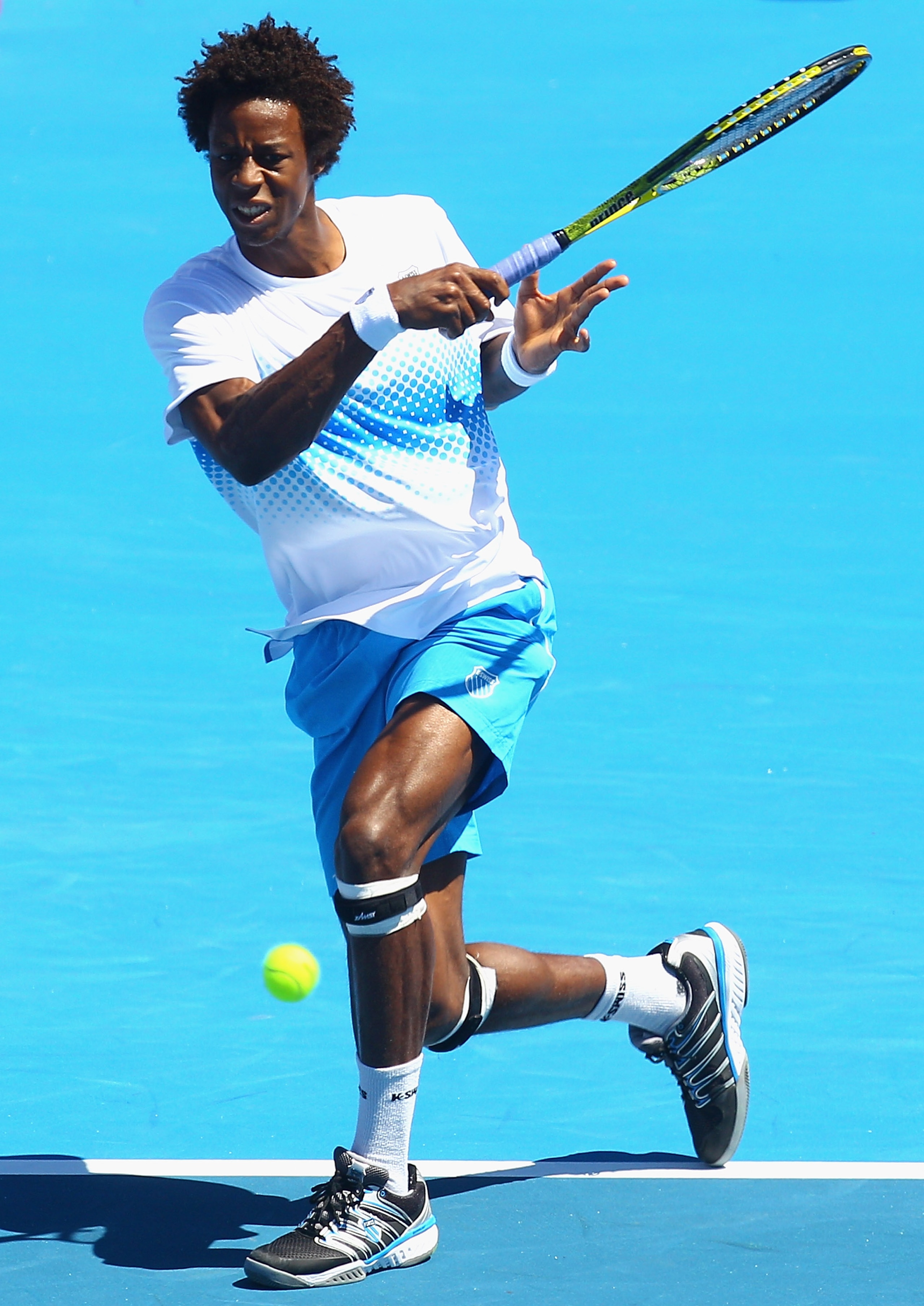 MELBOURNE, AUSTRALIA - JANUARY 15: Gael Monfils of France plays a forehand during his match against Lleyton Hewitt of Australia during day four of the AAMI Classic at Kooyong on January 15, 2011 in Melbourne, Australia. (Photo by Quinn Rooney/Getty Imag MELBOURNE, AUSTRALIA - JANUARY 15: Gael Monfils of France plays a forehand during his match against Lleyton Hewitt of Australia during day four of the AAMI Classic at Kooyong on January 15, 2011 in Melbourne, Australia. (Photo by Quinn Rooney/Getty Imag