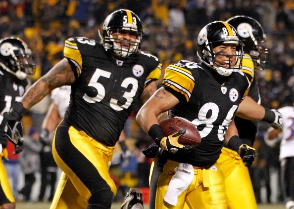 PITTSBURGH, PA - JANUARY 15:  Wide receiver Hines Ward #86 of the Pittsburgh Steelers celebrates after a touchdown against the Baltimore Ravens in the third quarter of the AFC Divisional Playoff Game at Heinz Field on January 15, 2011 in Pittsburgh, Penns