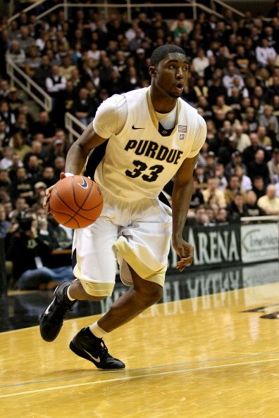 WEST LAFAYETTE, IN - JANUARY 09:  E'Twaun Moore #33 of the Purdue Boilermakers drives against the Iowa Hawkeyes at Mackey Arena on January 9, 2011 in West Lafayette, Indiana. Purdue won 75-52. (Photo by Chris Chambers/Getty Images)