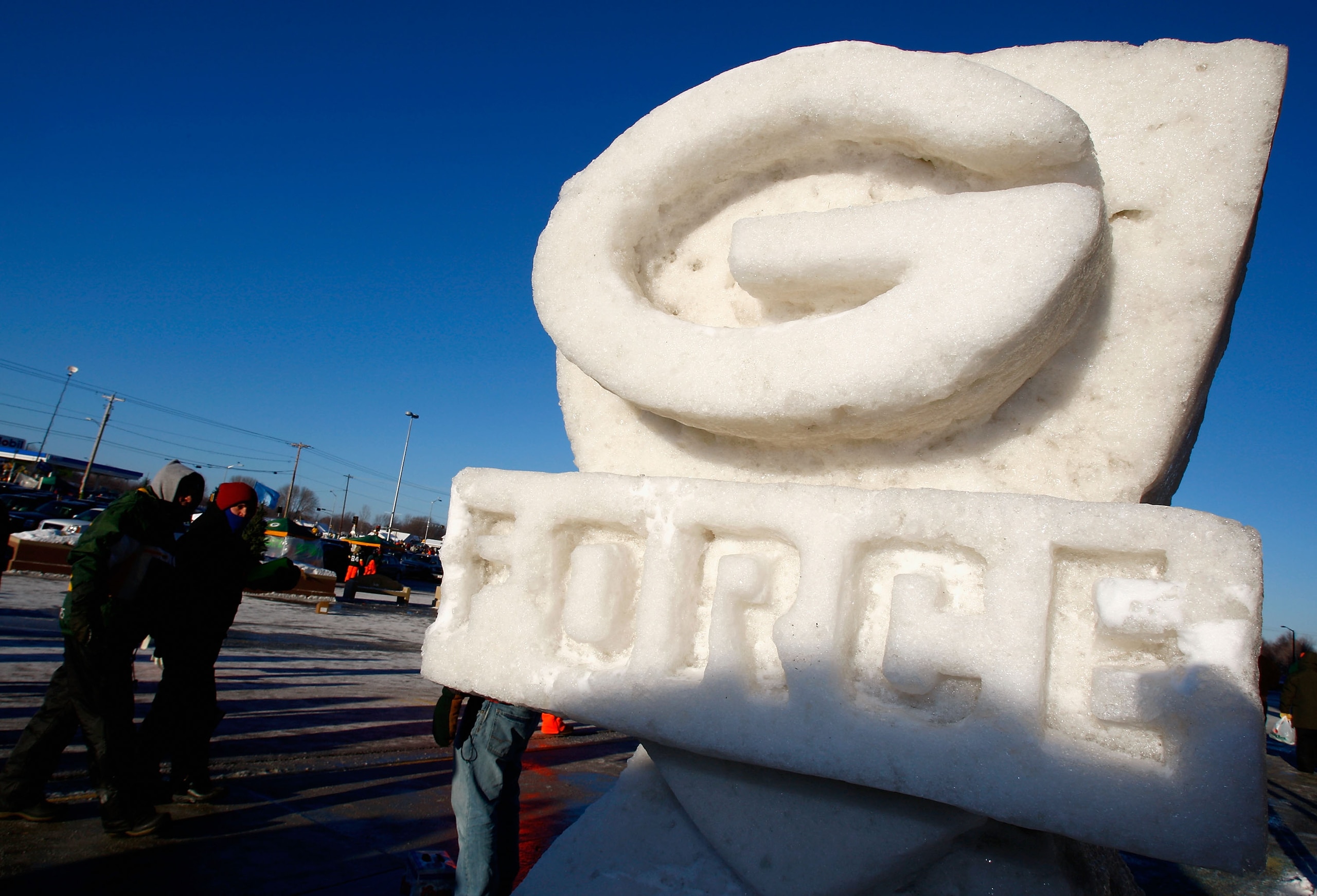 GREEN BAY, WI - JANUARY 20:  A snow sculpture for the Green Bay Packers is seen outside of Lambeau Field before the NFC championship game against the New York Giants on January 20, 2008 at Lambeau Field in Green Bay, Wisconsin.  (Photo by Jamie Squire/Get