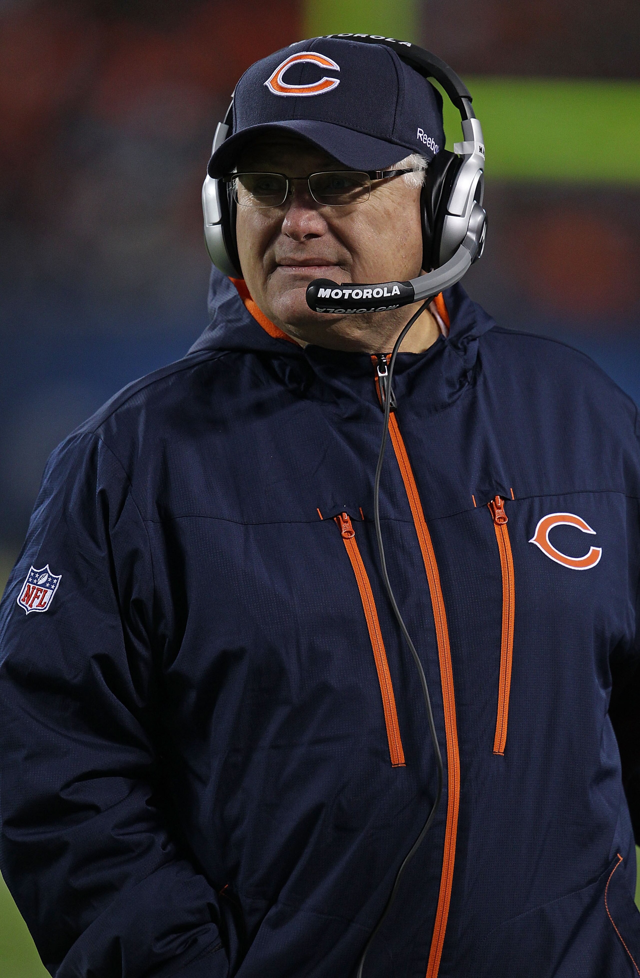 CHICAGO - NOVEMBER 28: Offensive coordinator Mike Martz of the Chicago Bears watches as the Bears take on the Philadelphia Eagles at Soldier Field on November 28, 2010 in Chicago, Illinois. The Bears defeated the Eagles 31-26. (Photo by Jonathan Daniel/Ge