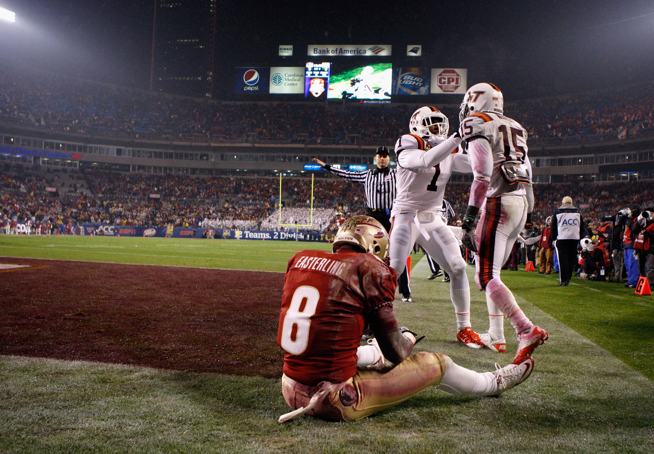 CHARLOTTE, NC - DECEMBER 04:  Taiwan Easterling #8 of the Florida State Seminoles reacts to a pass being broken up against the Virginia Tech Hokies during their game at Bank of America Stadium on December 4, 2010 in Charlotte, North Carolina.  (Photo by S