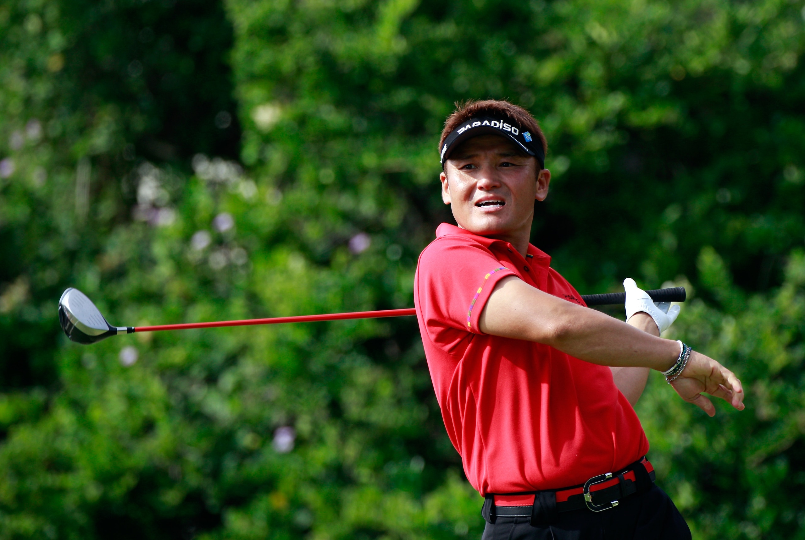 HONOLULU, HI - JANUARY 16: Shigeki Maruyama of Japan plays a shot on the 6th hole during the final round of the Sony Open at Waialae Country Club on January 16, 2011 in Honolulu, Hawaii. (Photo by Sam Greenwood/Getty Images) HONOLULU, HI - JANUARY 16: Shigeki Maruyama of Japan plays a shot on the 6th hole during the final round of the Sony Open at Waialae Country Club on January 16, 2011 in Honolulu, Hawaii. (Photo by Sam Greenwood/Getty Images)