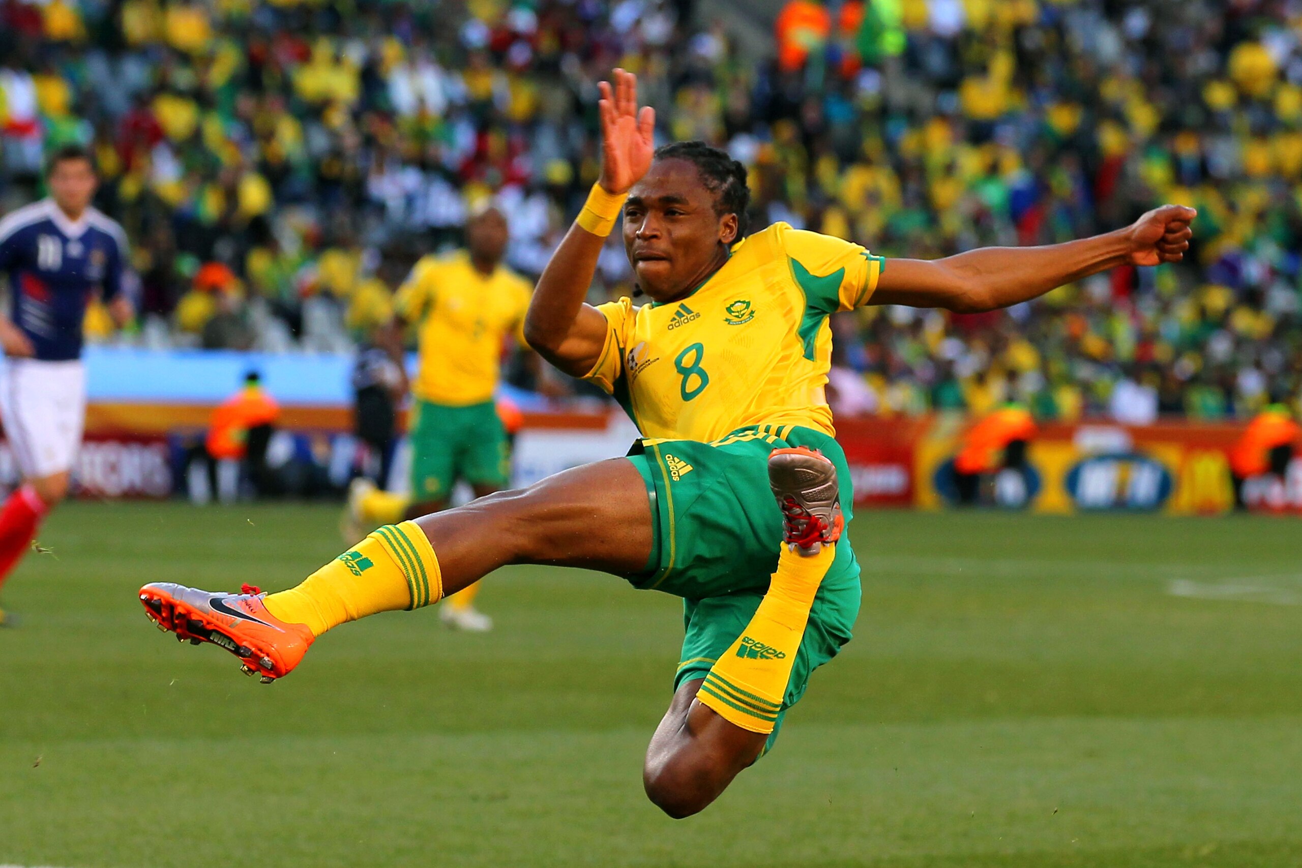 BLOEMFONTEIN, SOUTH AFRICA - JUNE 22:  Siphiwe Tshabalala of South Africa in action during the 2010 FIFA World Cup South Africa Group A match between France and South Africa at the Free State Stadium on June 22, 2010 in Mangaung/Bloemfontein, South Africa