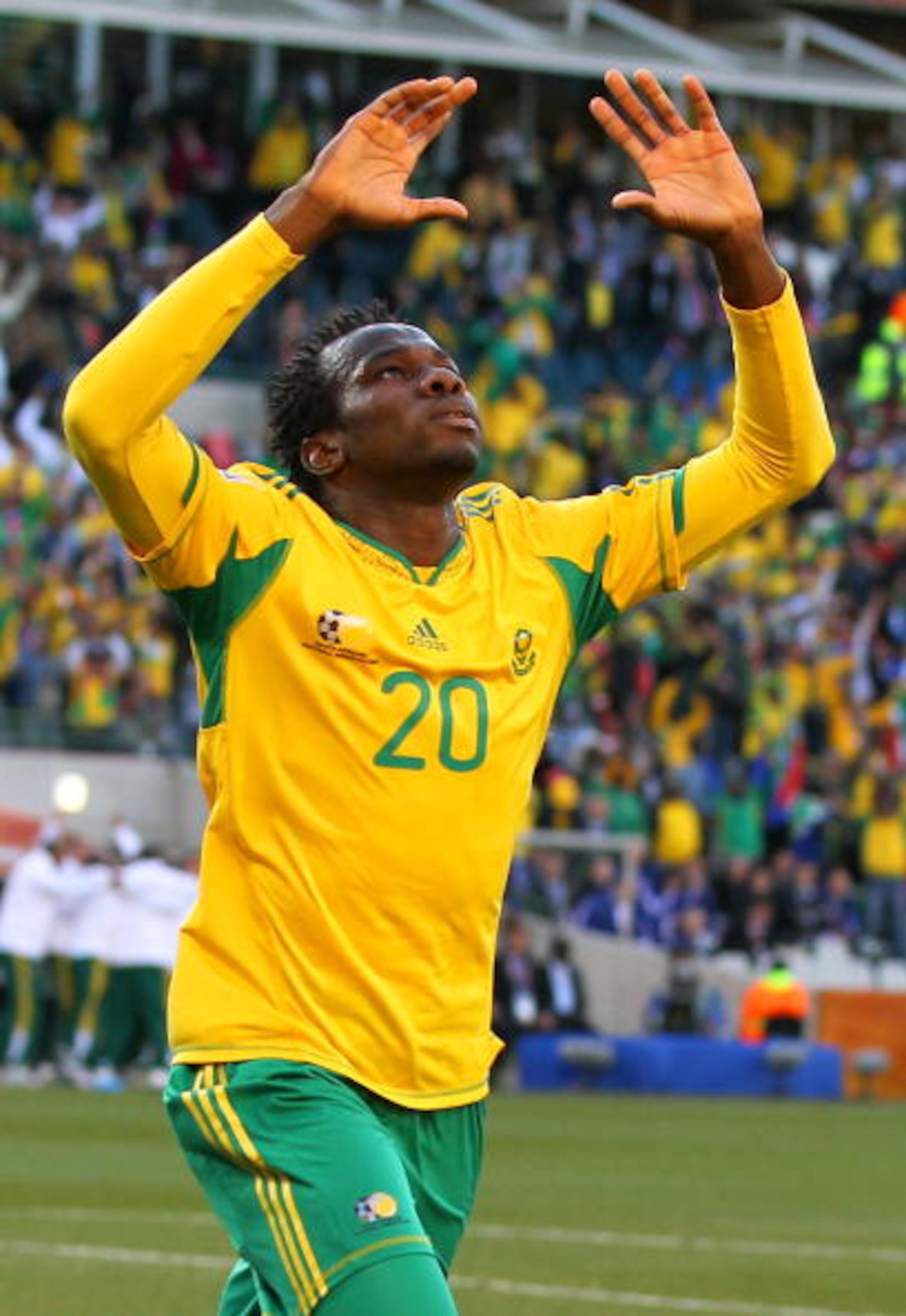 BLOEMFONTEIN, SOUTH AFRICA - JUNE 22:  Bongani Khumalo of South Africa celebrates scoring the opening goal during the 2010 FIFA World Cup South Africa Group A match between France and South Africa at the Free State Stadium on June 22, 2010 in Mangaung/Blo