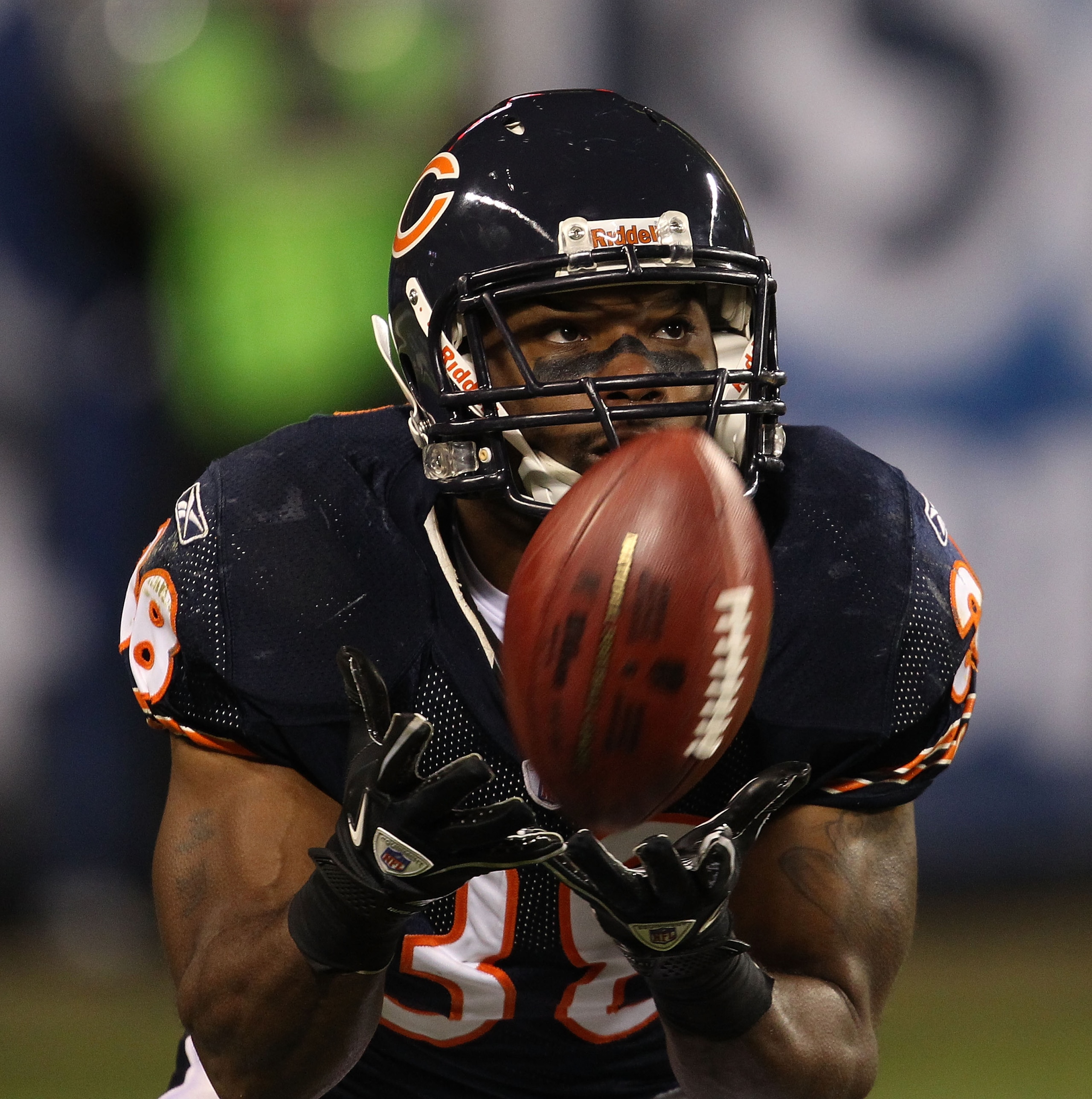 CHICAGO - NOVEMBER 28: Danieal Manning #38 of the Chicago Bears fields a kick against the Philadelphia Eagles at Soldier Field on November 28, 2010 in Chicago, Illinois. The Bears defeated the Eagles 31-26. (Photo by Jonathan Daniel/Getty Images) CHICAGO - NOVEMBER 28: Danieal Manning #38 of the Chicago Bears fields a kick against the Philadelphia Eagles at Soldier Field on November 28, 2010 in Chicago, Illinois. The Bears defeated the Eagles 31-26. (Photo by Jonathan Daniel/Getty Images)