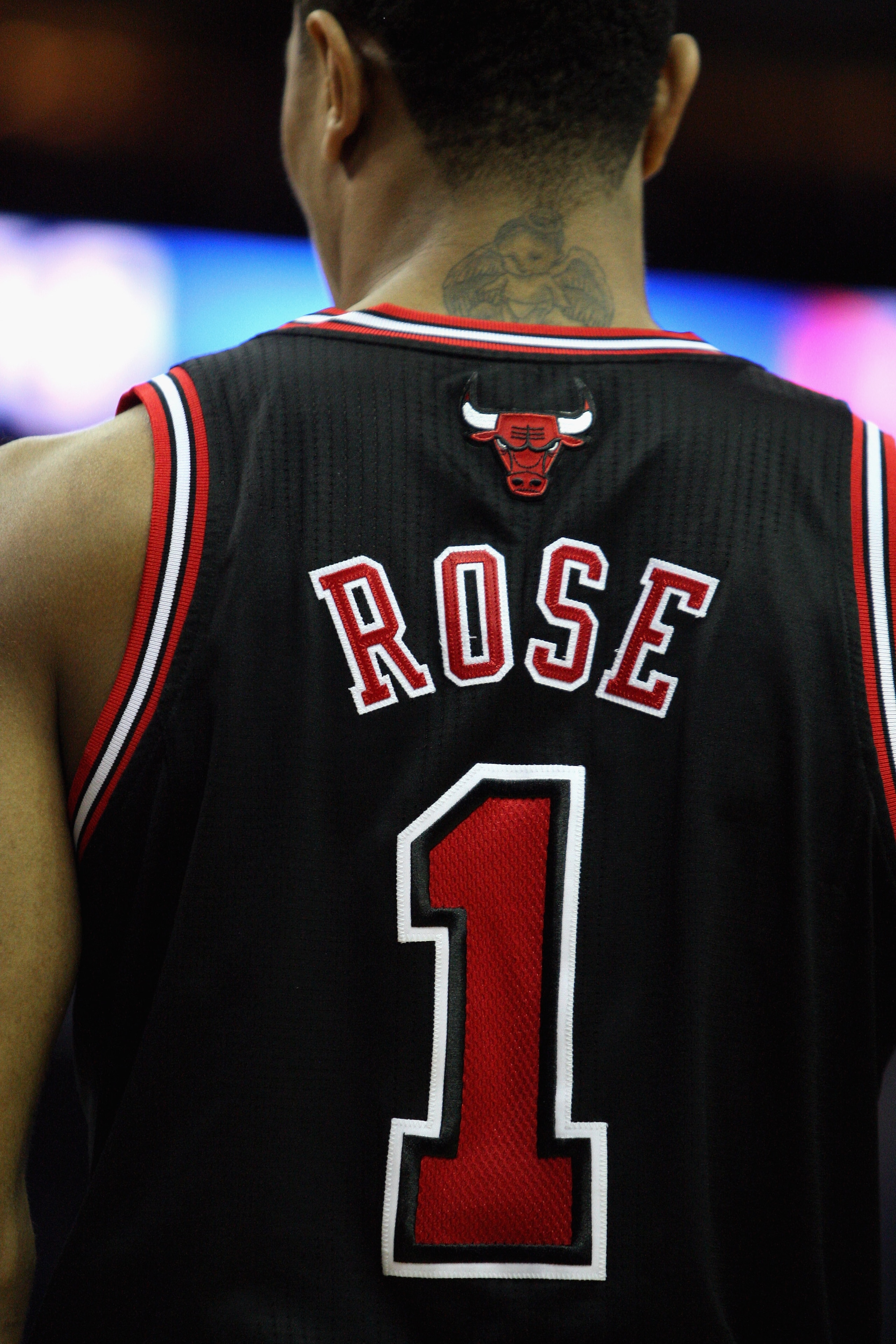 CHARLOTTE, NC - JANUARY 12:  Derrick Rose #1 of the Chicago Bulls against the Charlotte Bobcats during their game at Time Warner Cable Arena on January 12, 2011 in Charlotte, North Carolina. NOTE TO USER: User expressly acknowledges and agrees that, by do