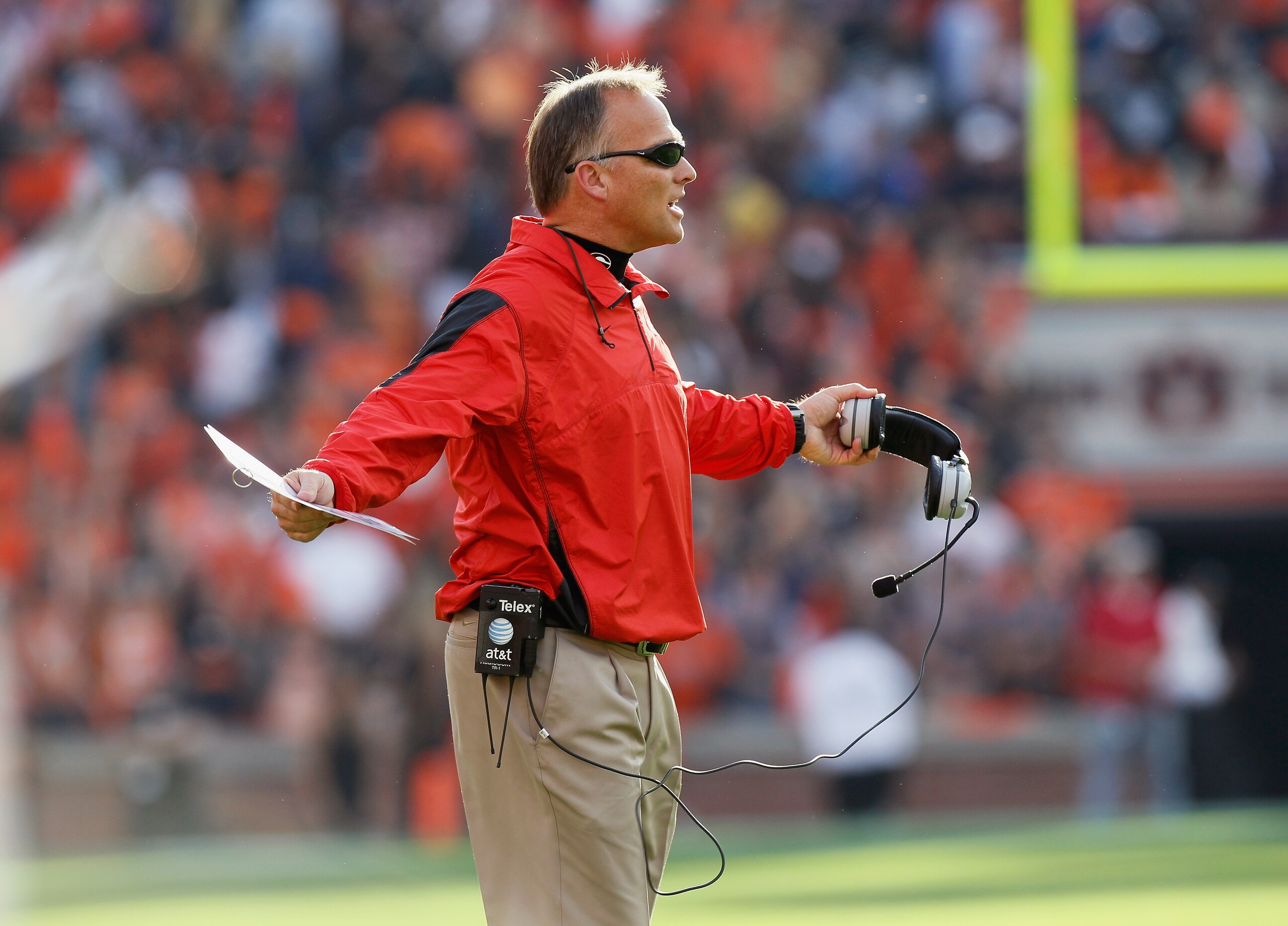 AUBURN, AL - NOVEMBER 13: Head coach Mark Richt of the Georgia Bulldogs against the Auburn Tigers at Jordan-Hare Stadium on November 13, 2010 in Auburn, Alabama. (Photo by Kevin C. Cox/Getty Images) AUBURN, AL - NOVEMBER 13: Head coach Mark Richt of the Georgia Bulldogs against the Auburn Tigers at Jordan-Hare Stadium on November 13, 2010 in Auburn, Alabama. (Photo by Kevin C. Cox/Getty Images)
