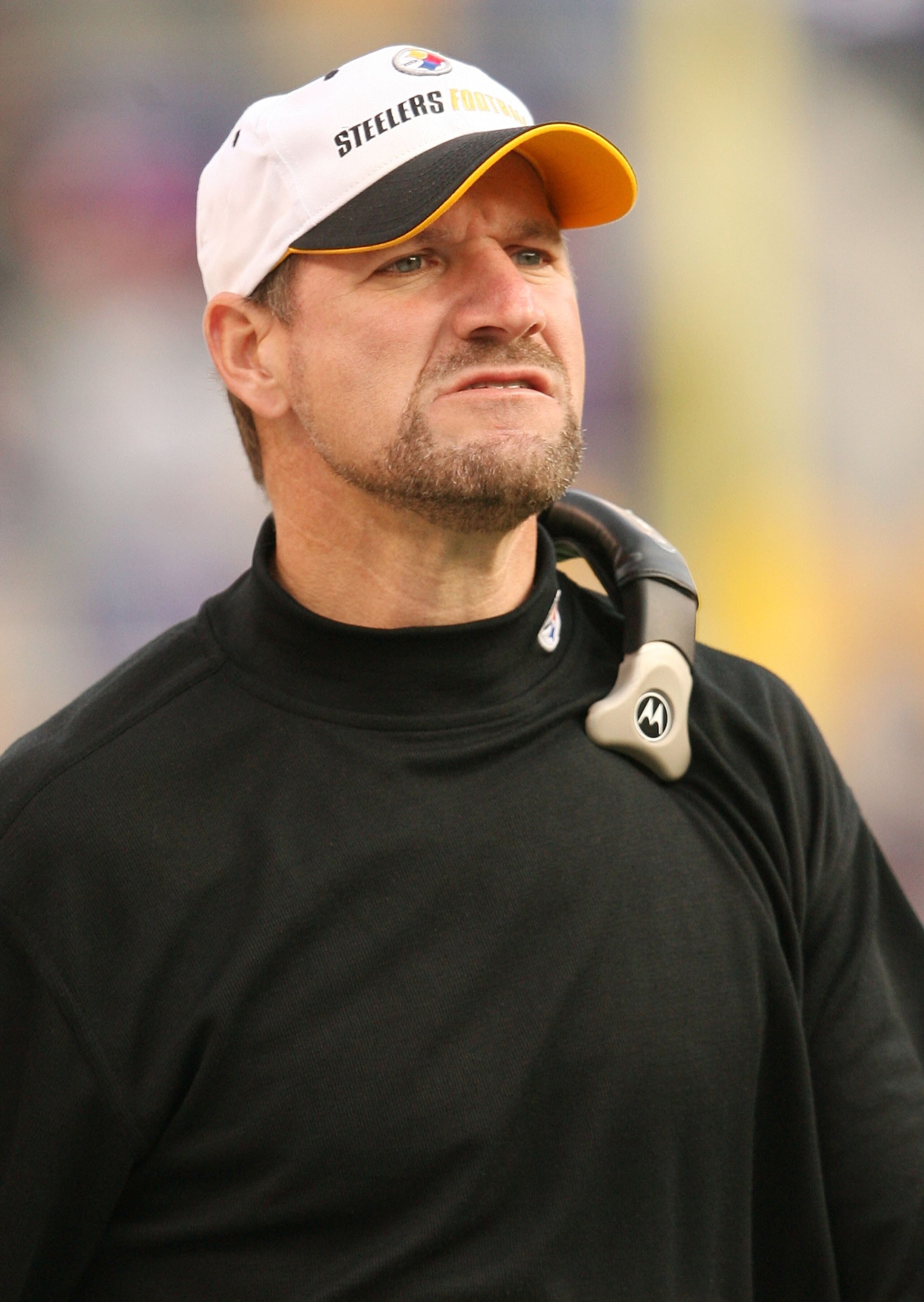 BALTIMORE - NOVEMBER 26:  Bill Cowher, coach of the Pittsburgh Steelers watches on from the sideline against the Baltimore Ravens at M & T Bank Stadium November 26, 2006 in Baltimore, Maryland.  (Photo by Nick Laham/Getty Images)