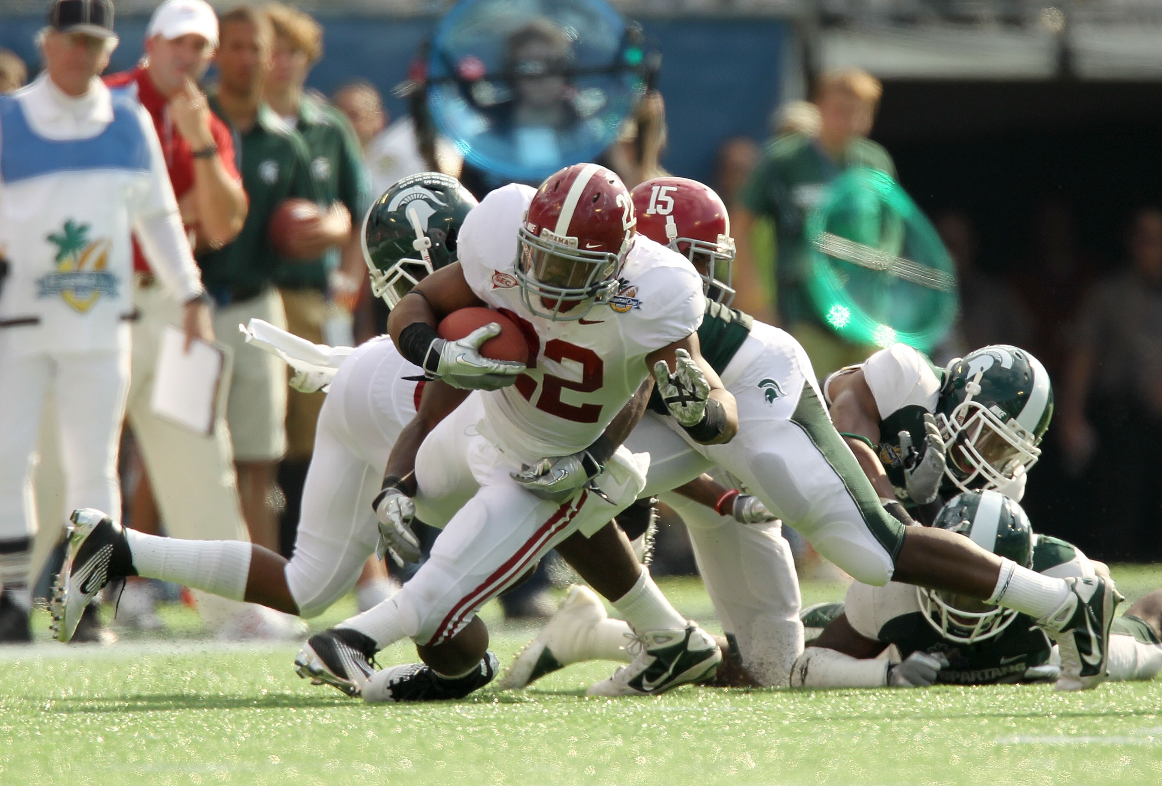 ORLANDO, FL - JANUARY 01: Mark Ingram #22 of the Alabama Crimson Tide rushes during the Capitol One Bowl against the Michigan State Spartans at the Florida Citrus Bowl on January 1, 2011 in Orlando, Florida. (Photo by Mike Ehrmann/Getty Images) ORLANDO, FL - JANUARY 01: Mark Ingram #22 of the Alabama Crimson Tide rushes during the Capitol One Bowl against the Michigan State Spartans at the Florida Citrus Bowl on January 1, 2011 in Orlando, Florida. (Photo by Mike Ehrmann/Getty Images)