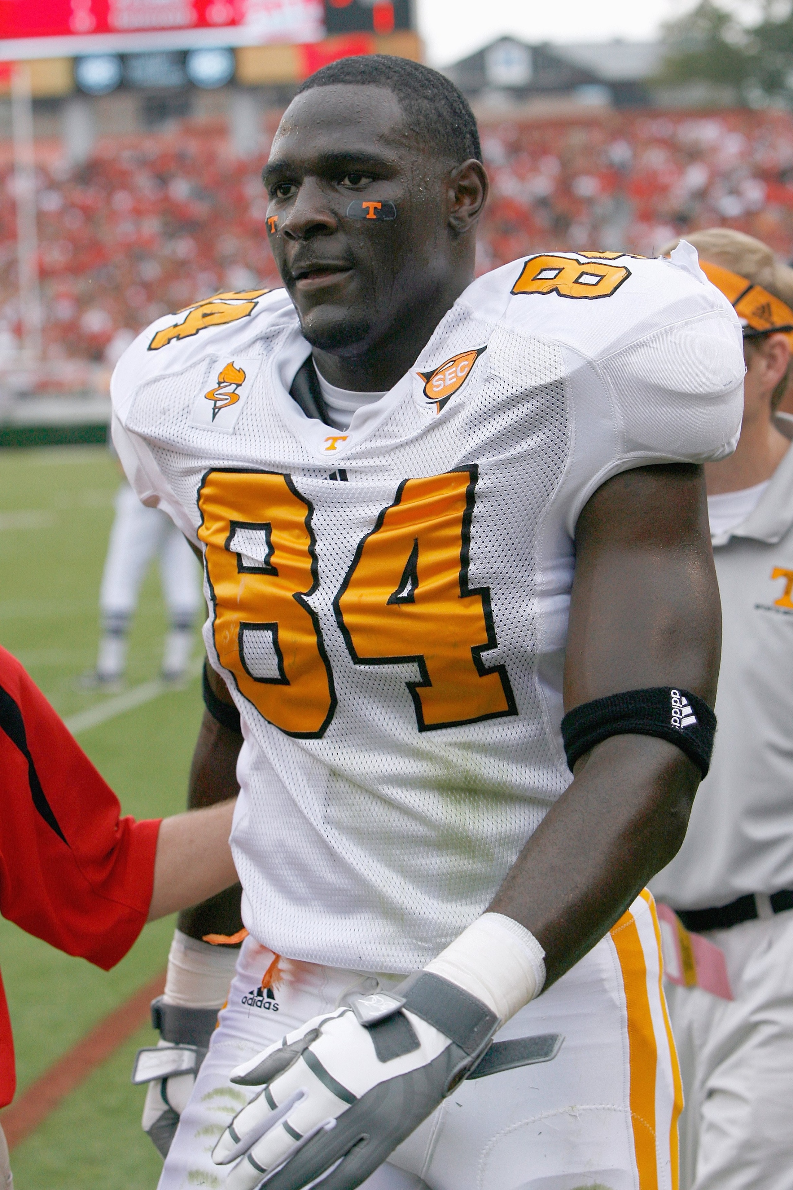 ATHENS, GA - OCTOBER 11:  Chris Walker #84 of the Tennessee Volunteers walks off the field during the game against the Georgia Bulldogs at Sanford Stadium on October 11, 2008 in Athens, Georgia.  (Photo by Kevin C. Cox/Getty Images)