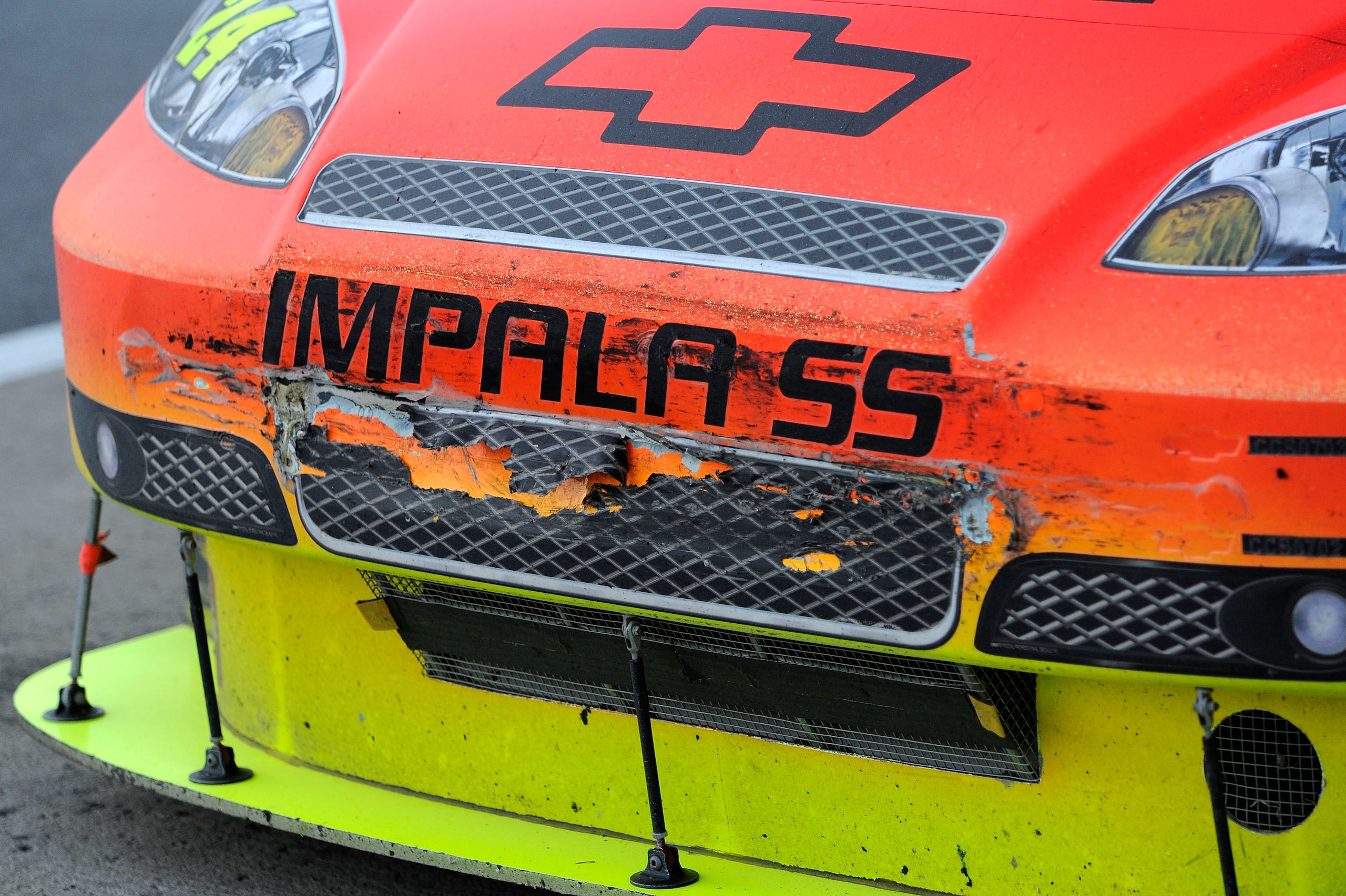 TALLADEGA, AL - NOVEMBER 01:  The #24 DuPont Chevrolet, driven by Jeff Gordon, shows bump drafting damage after the NASCAR Sprint Cup Series AMP Energy 500 at Talladega Superspeedway on November 1, 2009 in Talladega, Alabama.  (Photo by John Harrelson/Get
