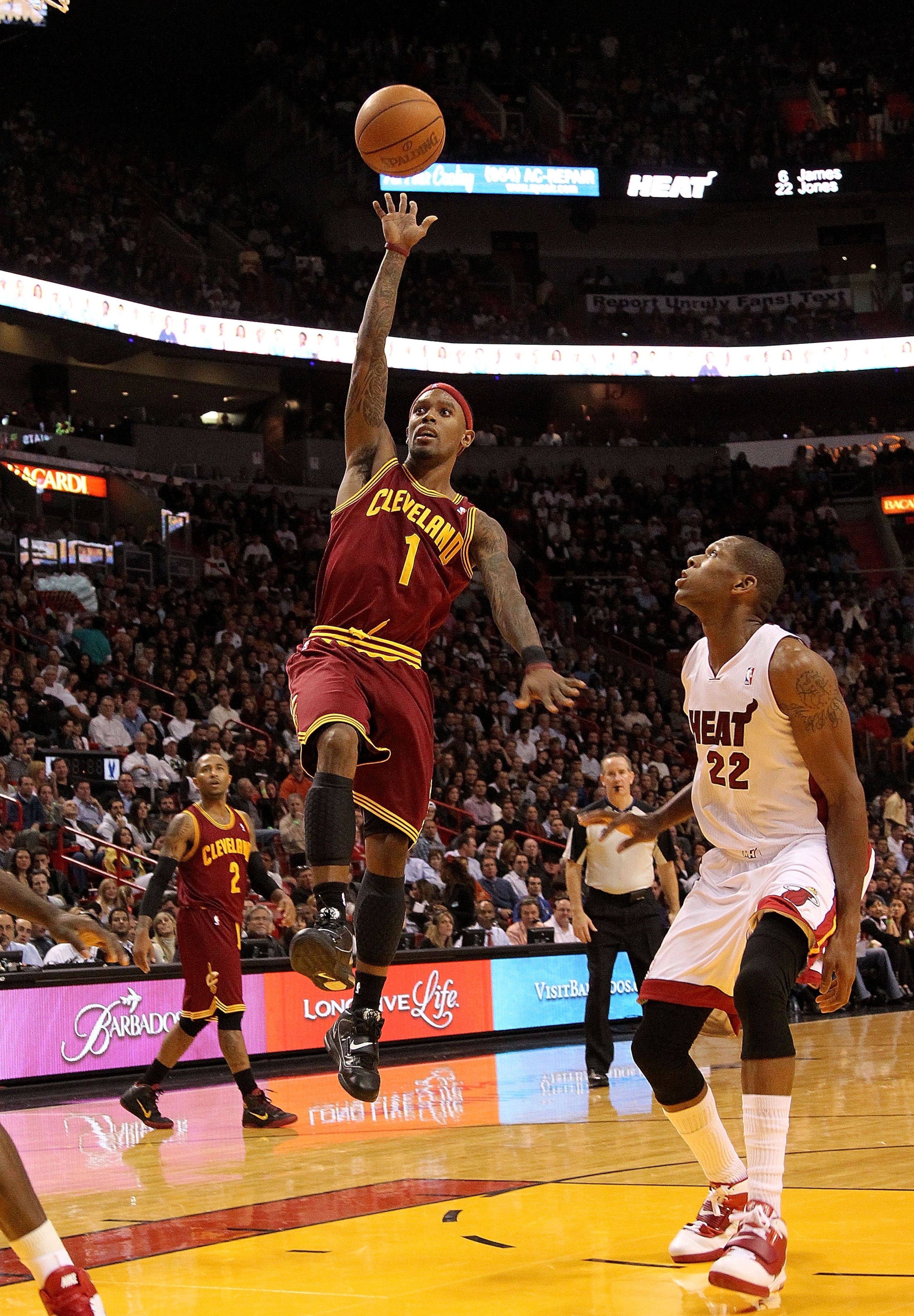 MIAMI, FL - DECEMBER 15:  Daniel Gibson #1 of the Cleveland Cavaliers shoots a runner during a game against the Miami Heat at American Airlines Arena on December 15, 2010 in Miami, Florida. NOTE TO USER: User expressly acknowledges and agrees that, by dow
