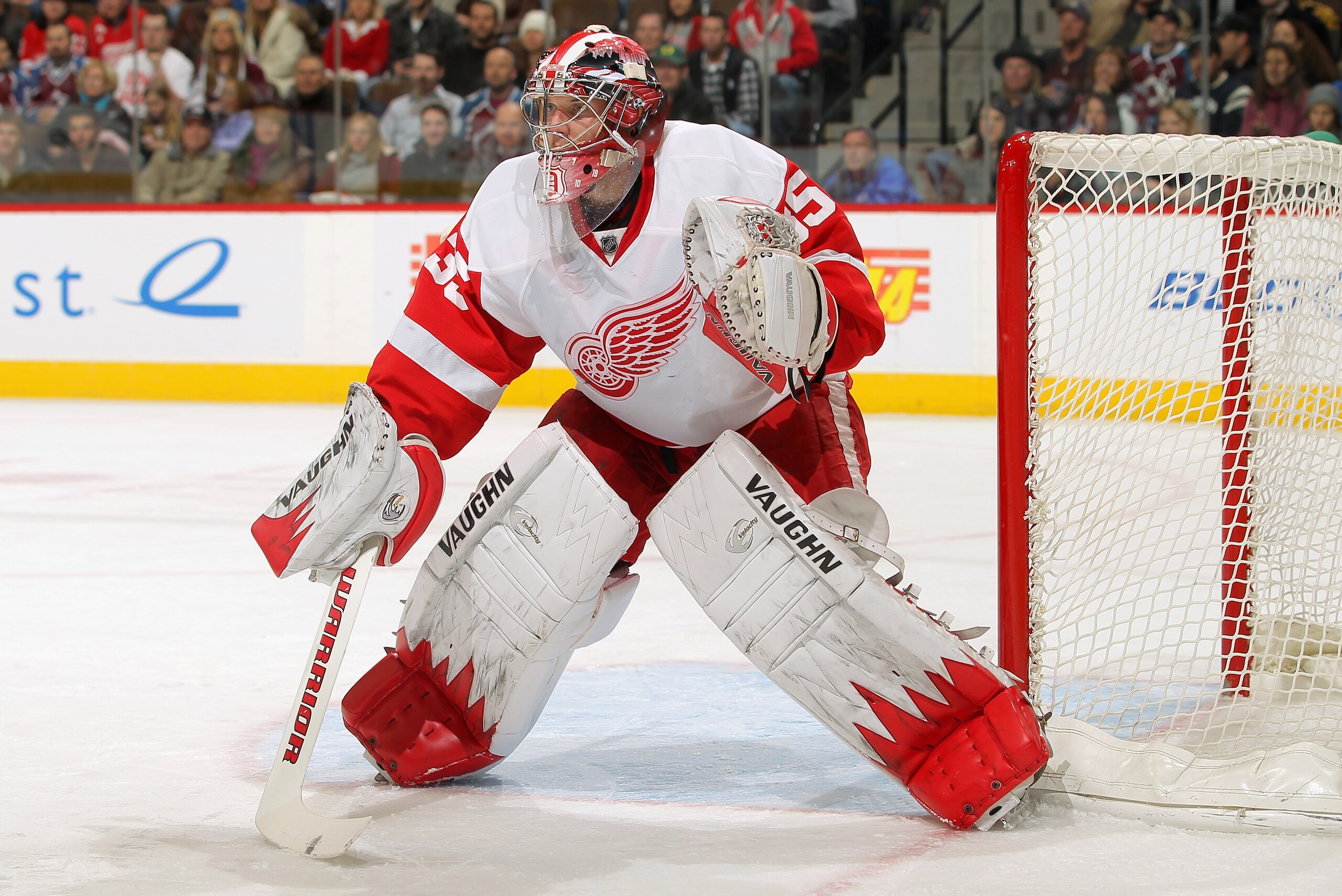 DENVER, CO - JANUARY 10:  Goalie Jimmy Howard #35 of the Detroit Red Wings defends the goal against the Colorado Avalanche at the Pepsi Center on January 10, 2011 in Denver, Colorado. Howard started the game and gave up four first period goes before being