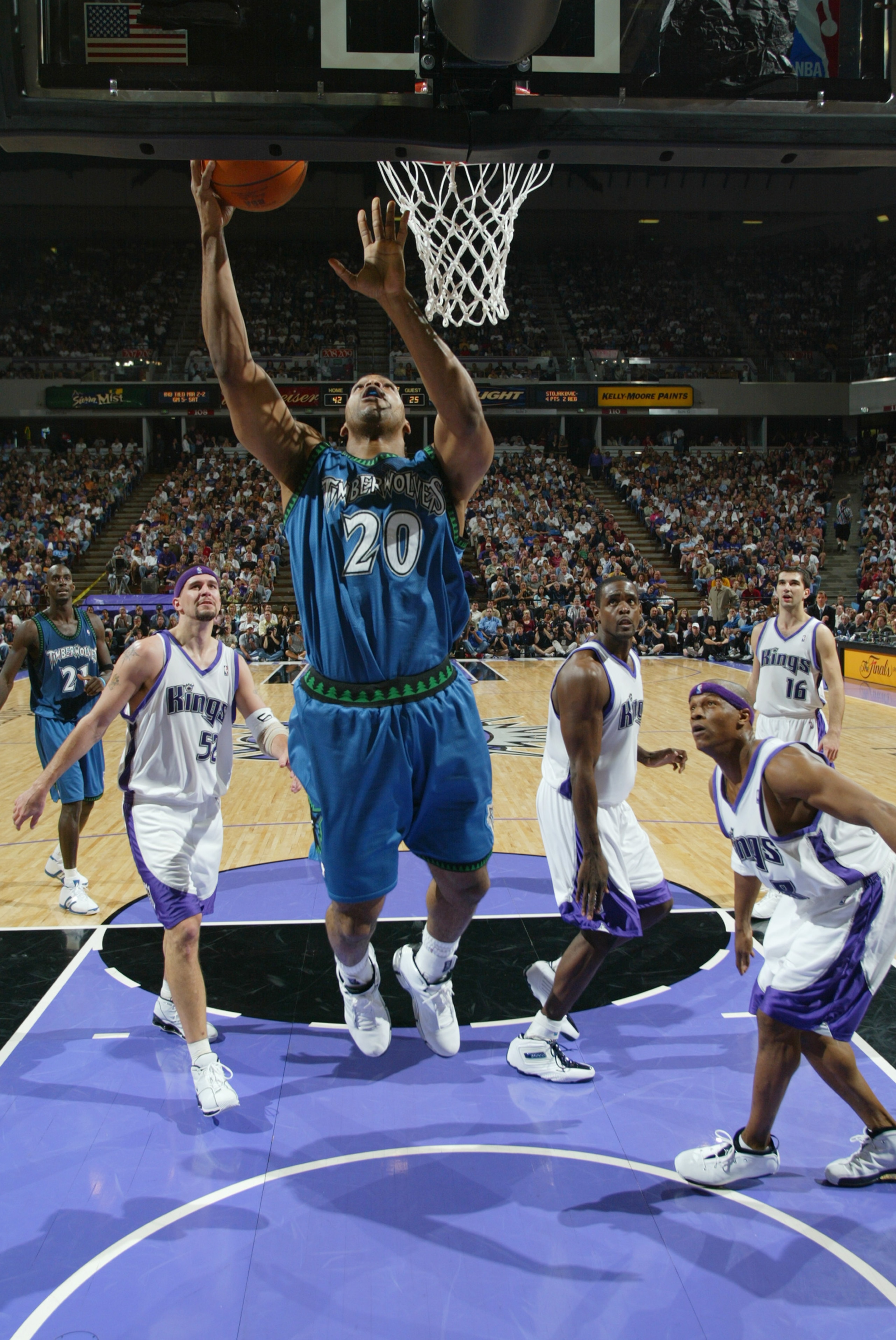 SACRAMENTO, CA - MAY 12:  Gary Trent #20 of the Minnesota Timberwolves shoots against the Sacramento Kings in Game four of the Western Conference Semifinals during the 2004 NBA Playoffs at Arco Arena on May 12, 2004 in Sacramento, California.  The Kings w