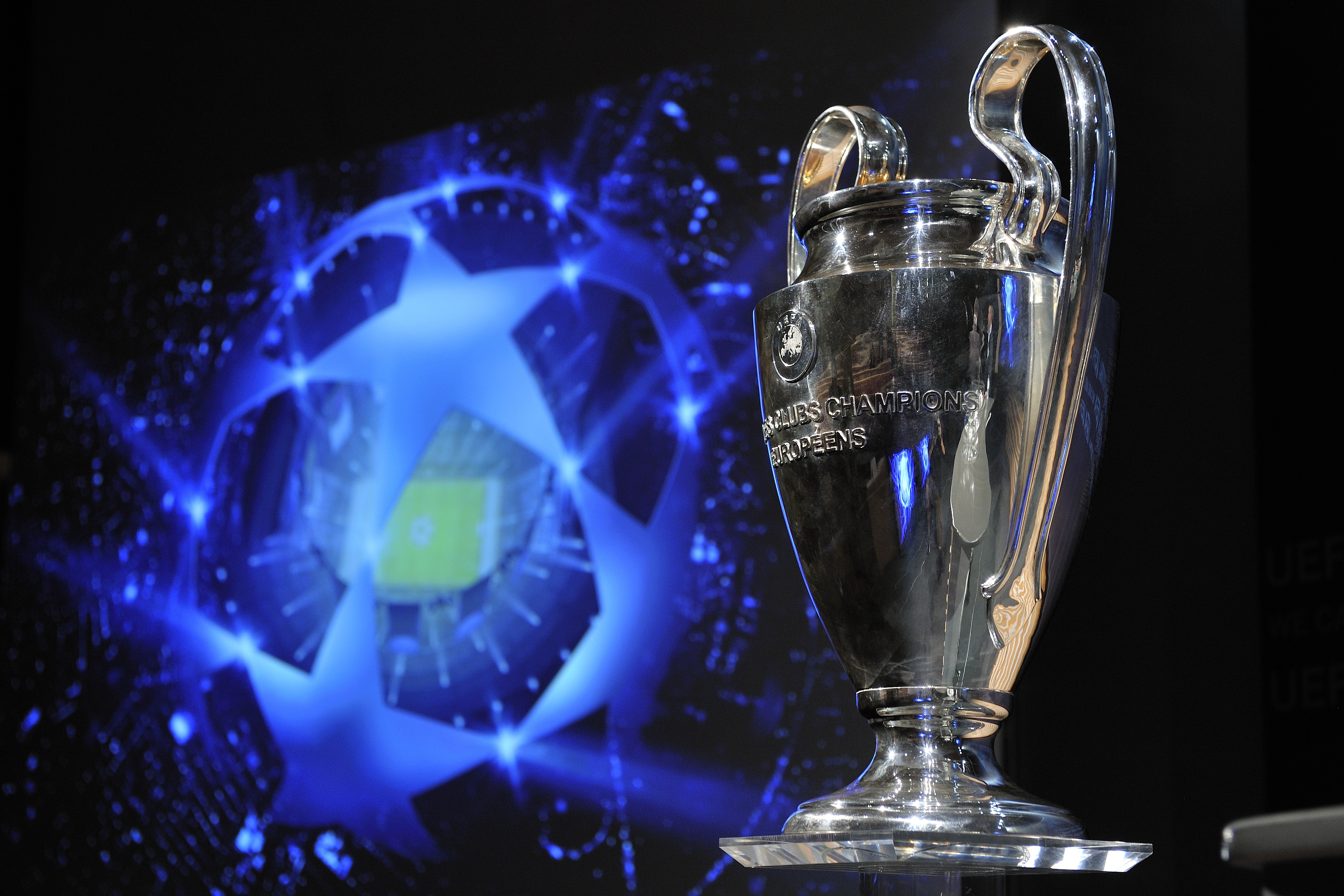 Champions league matches. Кубок Лиги чемпионов УЕФА. UEFA Champions League 2023 2024 1/4 Final. UEFA Champions League Кубок. UEFA Champions Trophy 2022.