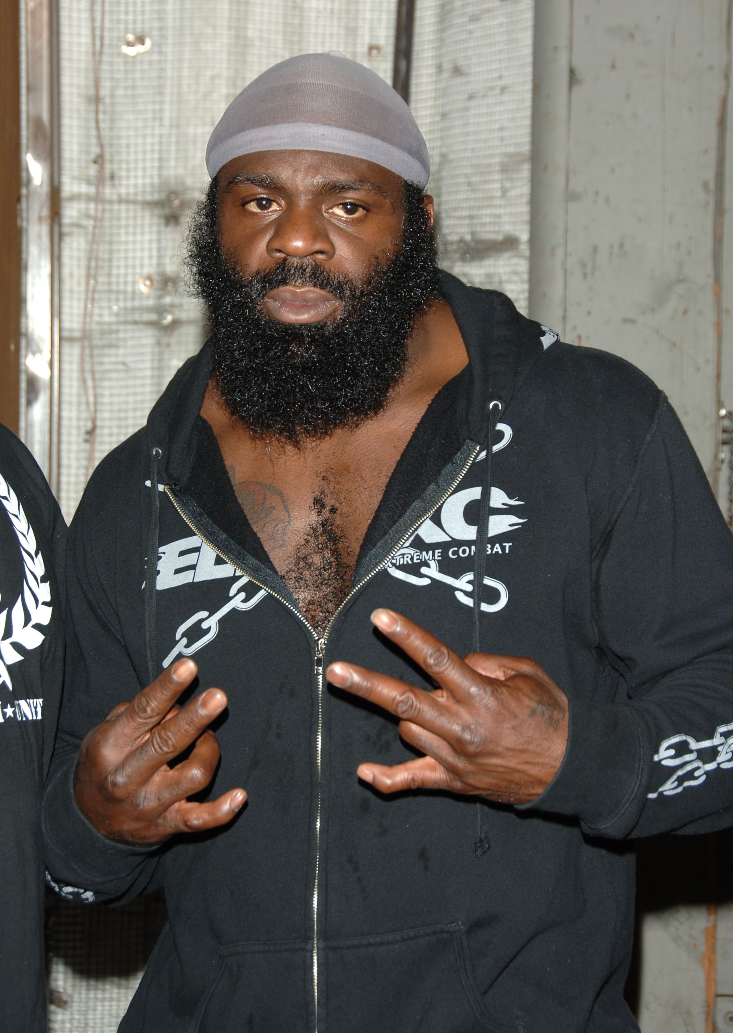 STUDIO CITY, CA - MAY 19: MMA fighter Kimbo Slice attends CBS's 'Elite XC Saturday Night Fights' Press Conference at CBS Radford Studios on May 19, 2008 in Studio City, California. (Photo by Stephen Shugerman/Getty Images) STUDIO CITY, CA - MAY 19: MMA fighter Kimbo Slice attends CBS's 'Elite XC Saturday Night Fights' Press Conference at CBS Radford Studios on May 19, 2008 in Studio City, California. (Photo by Stephen Shugerman/Getty Images)