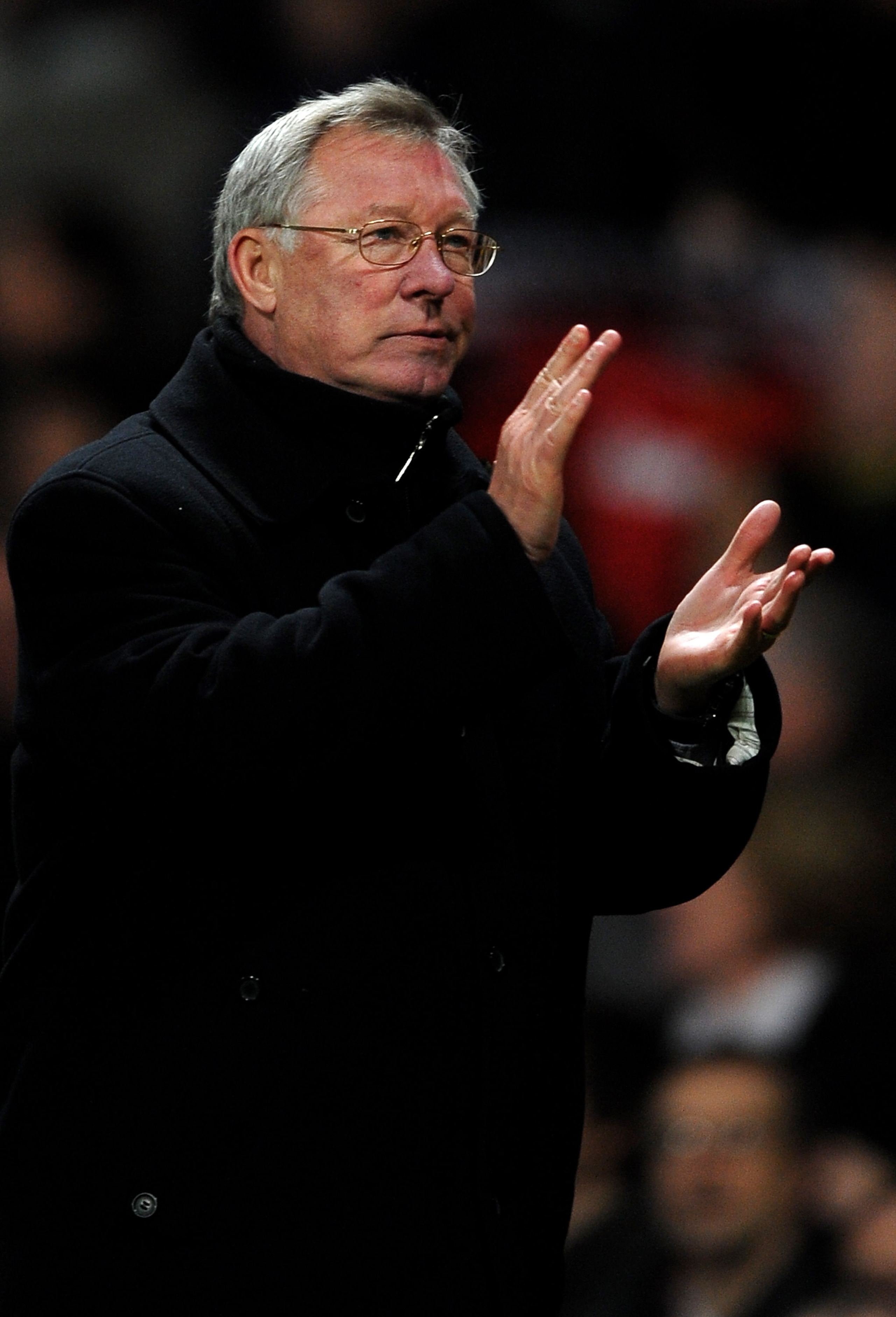 MANCHESTER, ENGLAND - NOVEMBER 06:   Manchester United Manager Sir Alex Ferguson applauds at the end of the Barclays Premier League match between Manchester United and Wolverhampton Wanderers at Old Trafford on November 6, 2010 in Manchester, England. (Ph