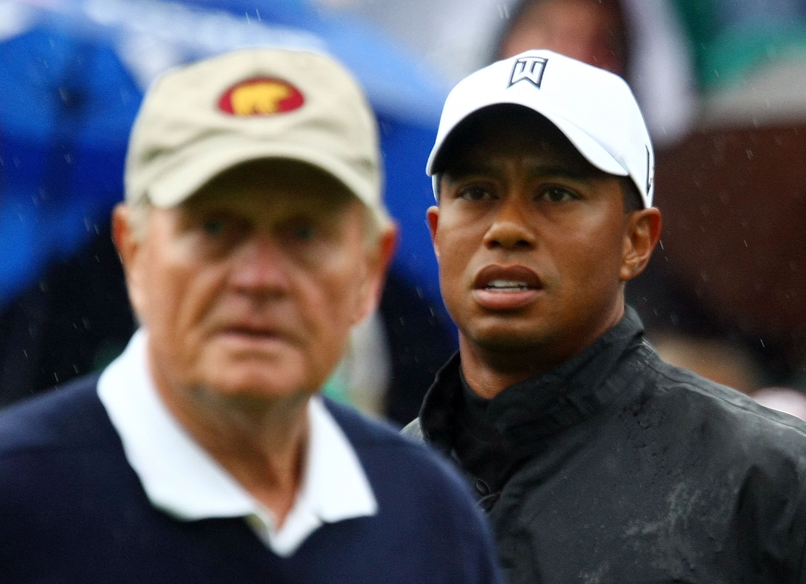 DUBLIN, OH - JUNE 03:  Tiger Woods watches a tee shot as Jack Nicklaus looks on during a skins game prior to the start of the Memorial Tournament at the Muirfield Village Golf Club on June 3, 2009 in Dublin, Ohio.  (Photo by Scott Halleran/Getty Images)