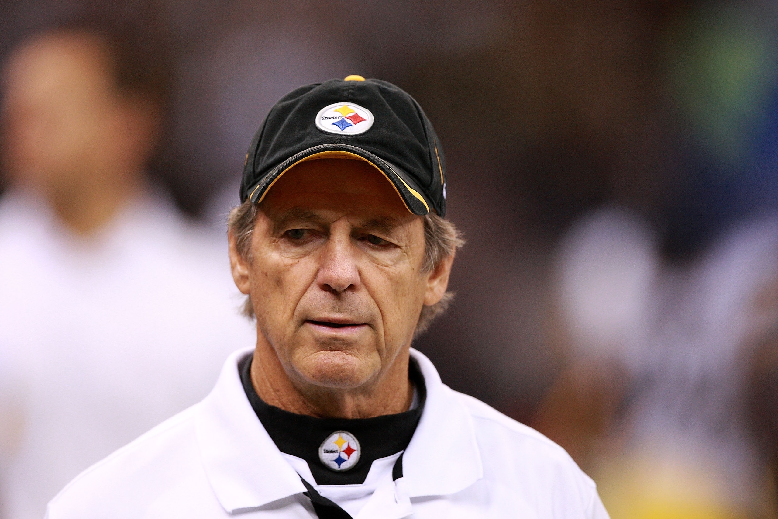 NEW ORLEANS - OCTOBER 31: Defensive Co-ordinator Dick LeBeau of the Pittsburgh Steelers is seen on the sidelines before the game against the New Orleans Saints at Louisiana Superdome on October 31, 2010 in New Orleans, Louisiana. The Saints won 20-10 ov NEW ORLEANS - OCTOBER 31: Defensive Co-ordinator Dick LeBeau of the Pittsburgh Steelers is seen on the sidelines before the game against the New Orleans Saints at Louisiana Superdome on October 31, 2010 in New Orleans, Louisiana. The Saints won 20-10 ov