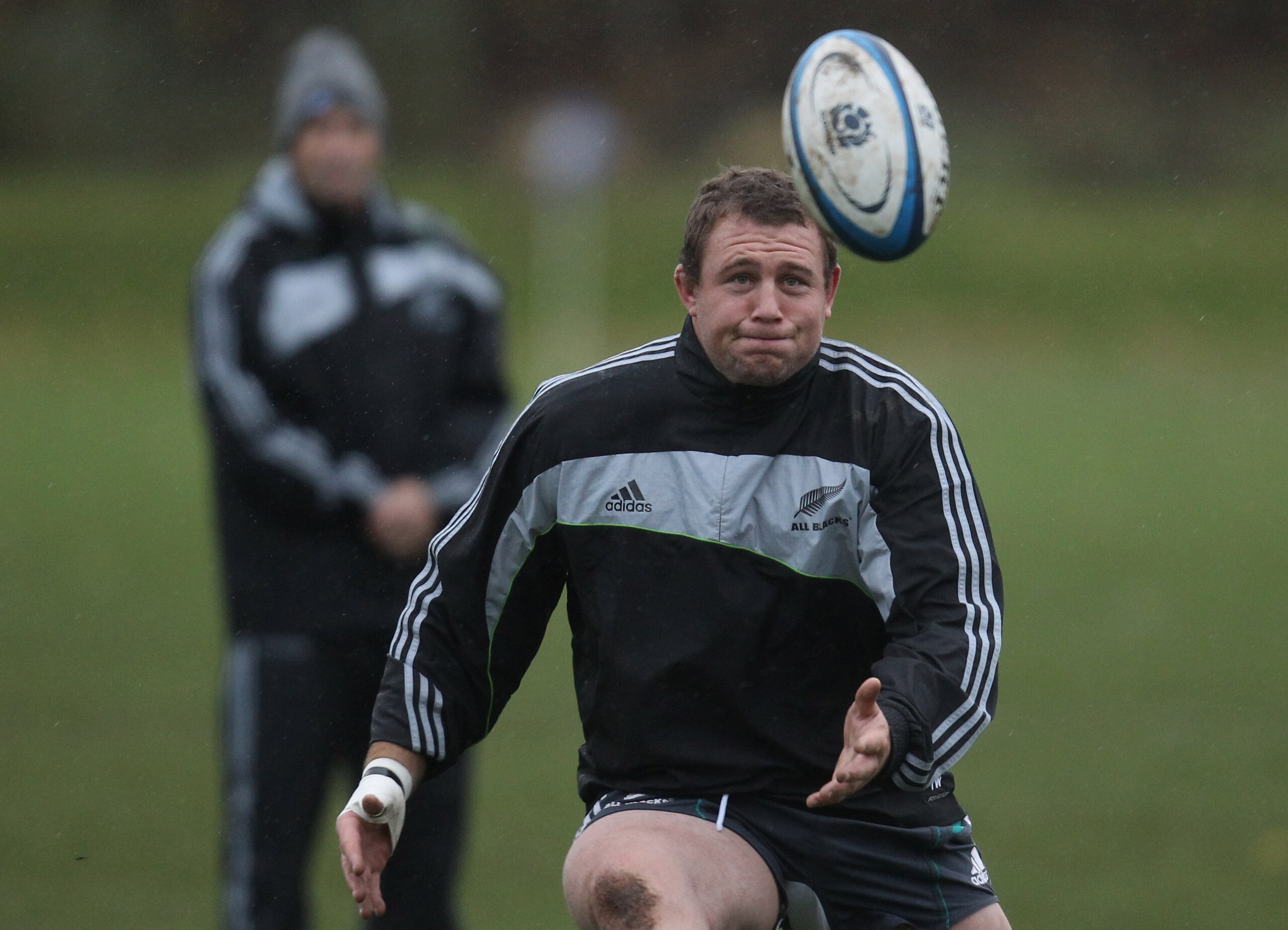 EDINBURGH, SCOTLAND - NOVEMBER 11:  Tony Woodcock of the All Blacks takes a pass during a New Zealand All Blacks Training Session at Peffermill on November 11, 2010 in Edinburgh, Scotland.  (Photo by Phil Walter/Getty Images)