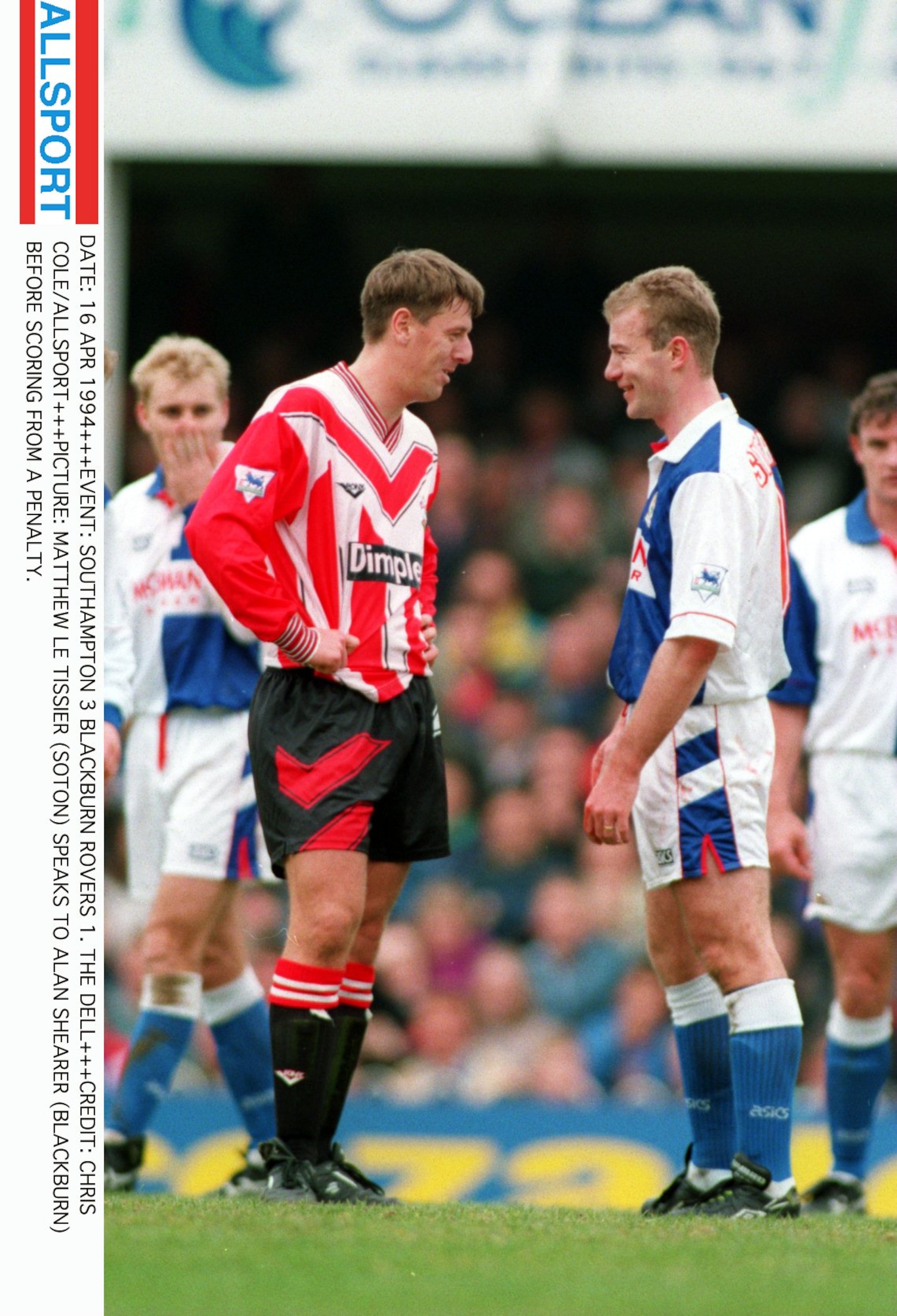 16  APRIL 1994:  MATTHEW LE TISSIER OF SOUTHAMPTON TALKING TO ALAN SHEARER OF BLACKBURN ROVERS BEFORE SCORING FROM A PENALTY DURING THE SOUTHAMPTON V BLACKBURN ROVERS FA PREMIER LEAGUE MATCH AT THE DELL. SOUTHAMPTON WON THE MATCH 3-1. Mandatory Credit: Ch