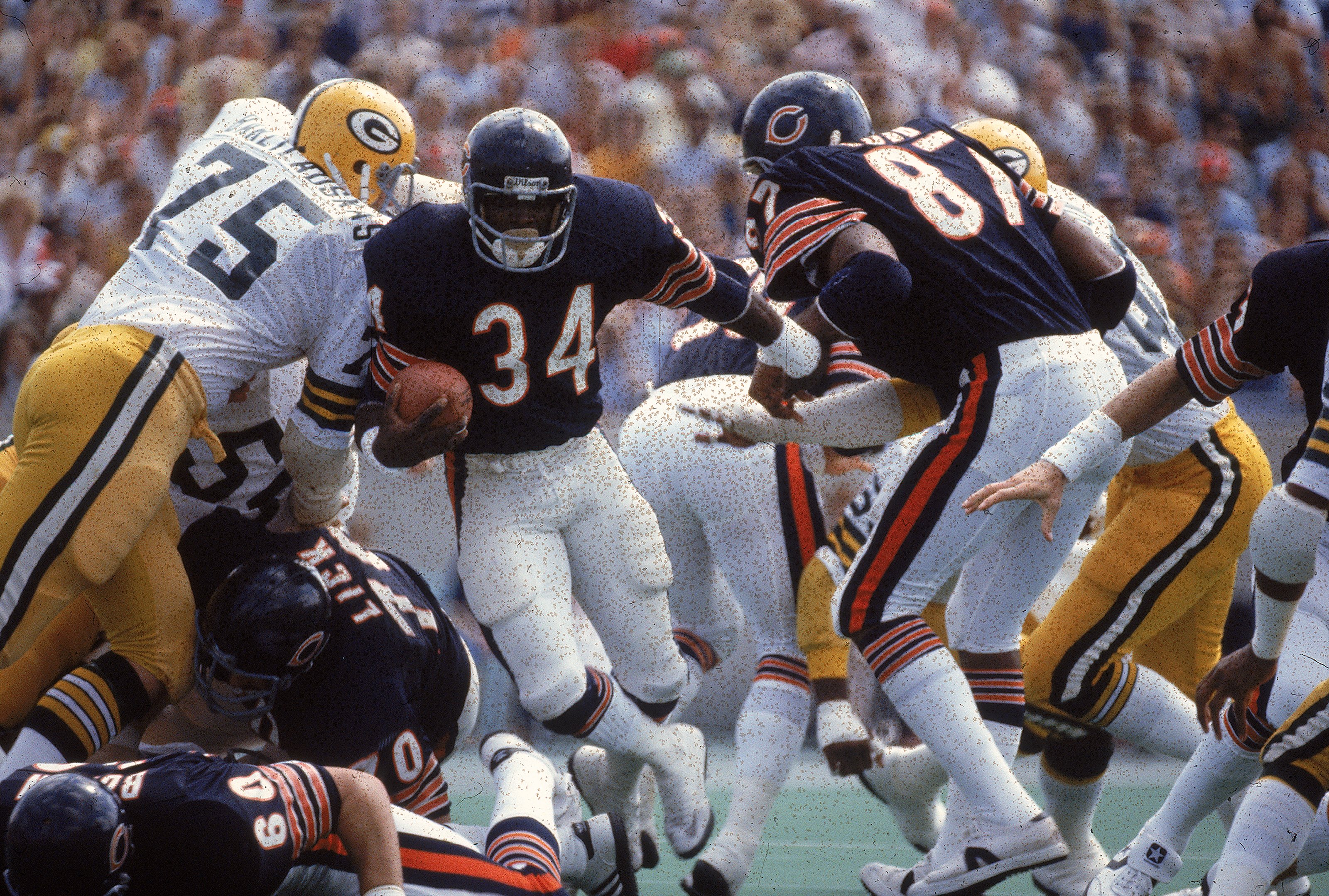 Chicago Bears Legend Walter Payton Wasn't Originally #34