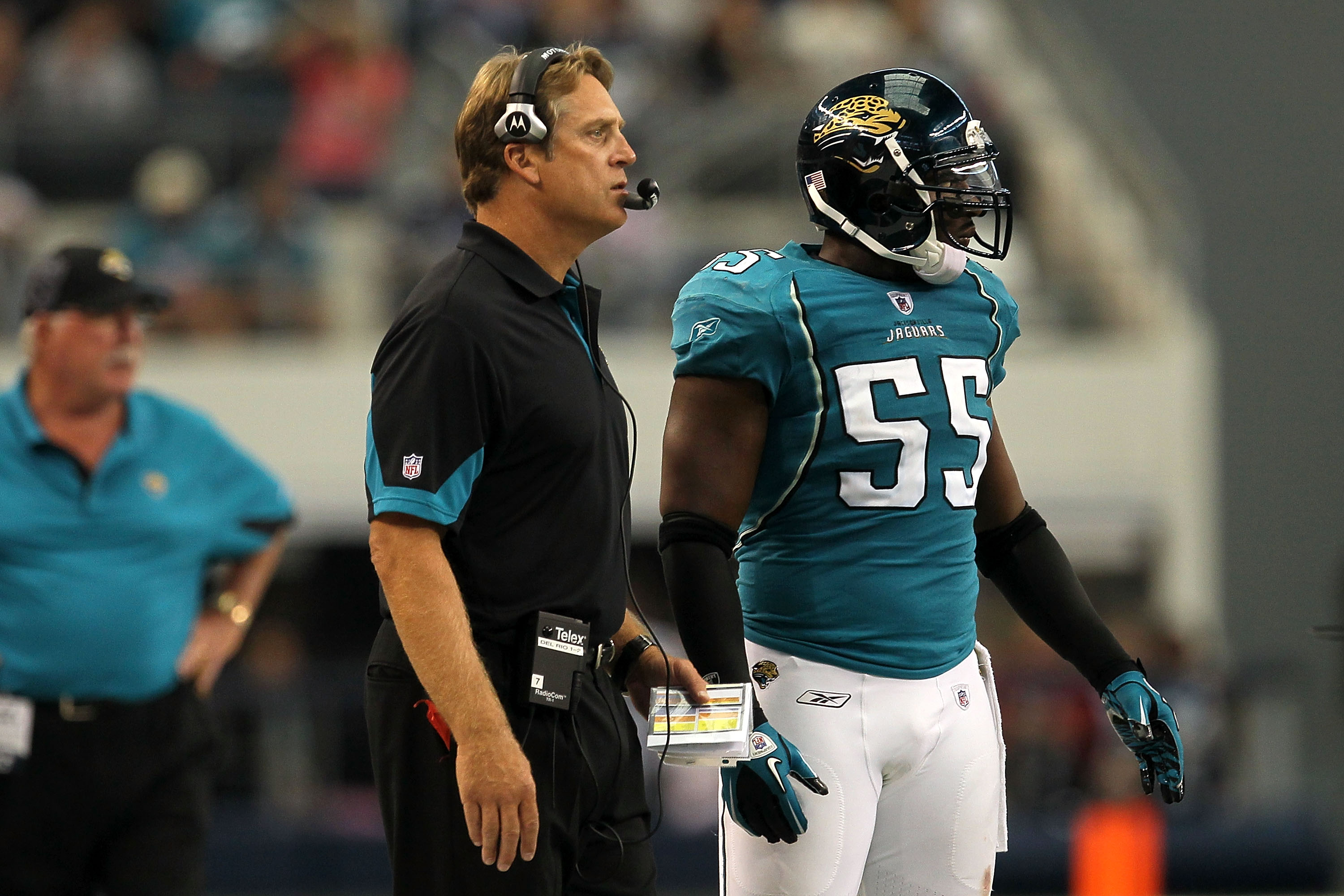 Vince Manuwai in action during the Jacksonville Jaguars preseason