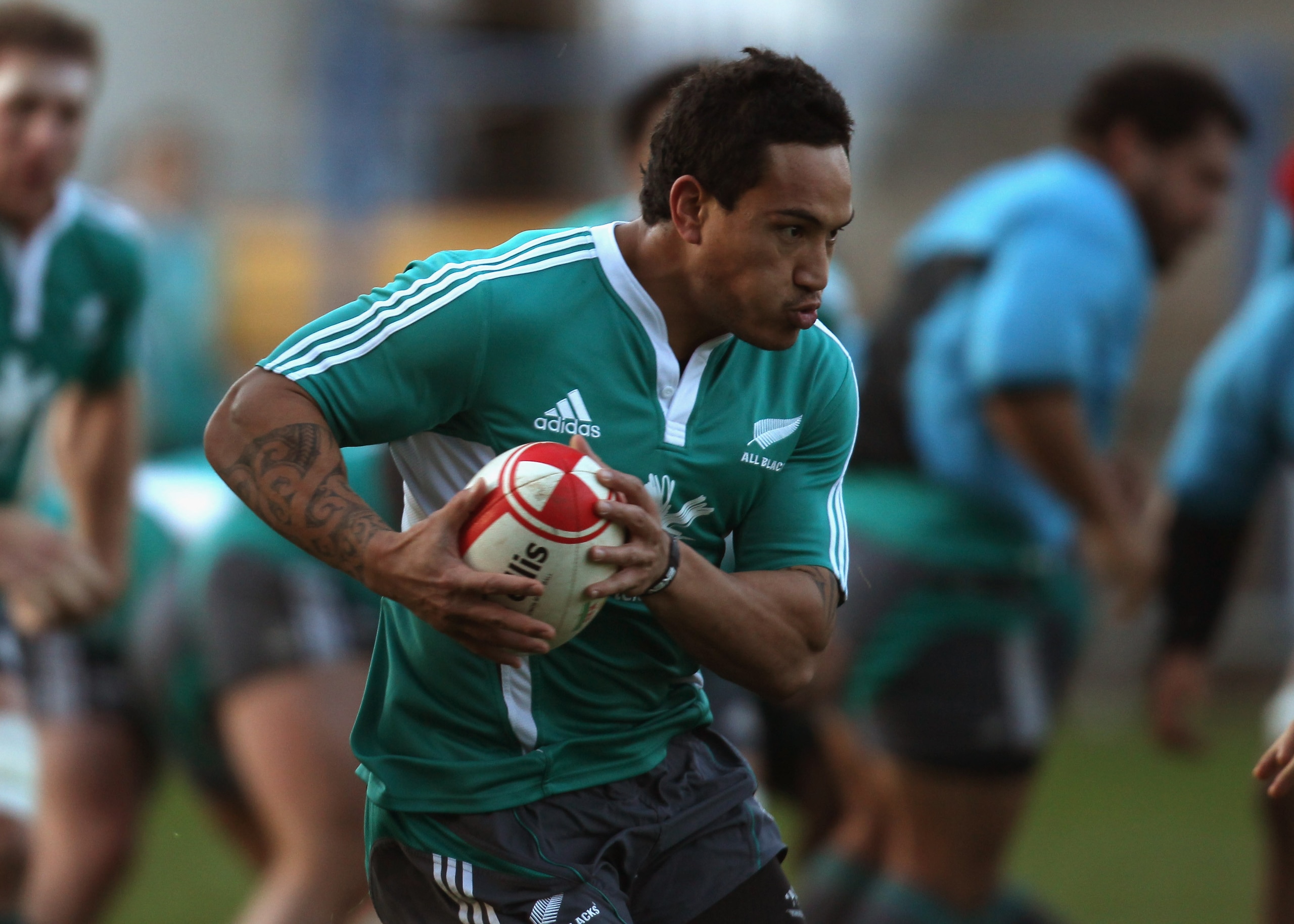 CARDIFF, WALES - NOVEMBER 25: Hosea Gear of the All Blacks runs with the ball during a New Zealand All Blacks Training Session at Cardiff Arms Park on November 25, 2010 in Cardiff, Wales.  (Photo by Phil Walter/Getty Images)