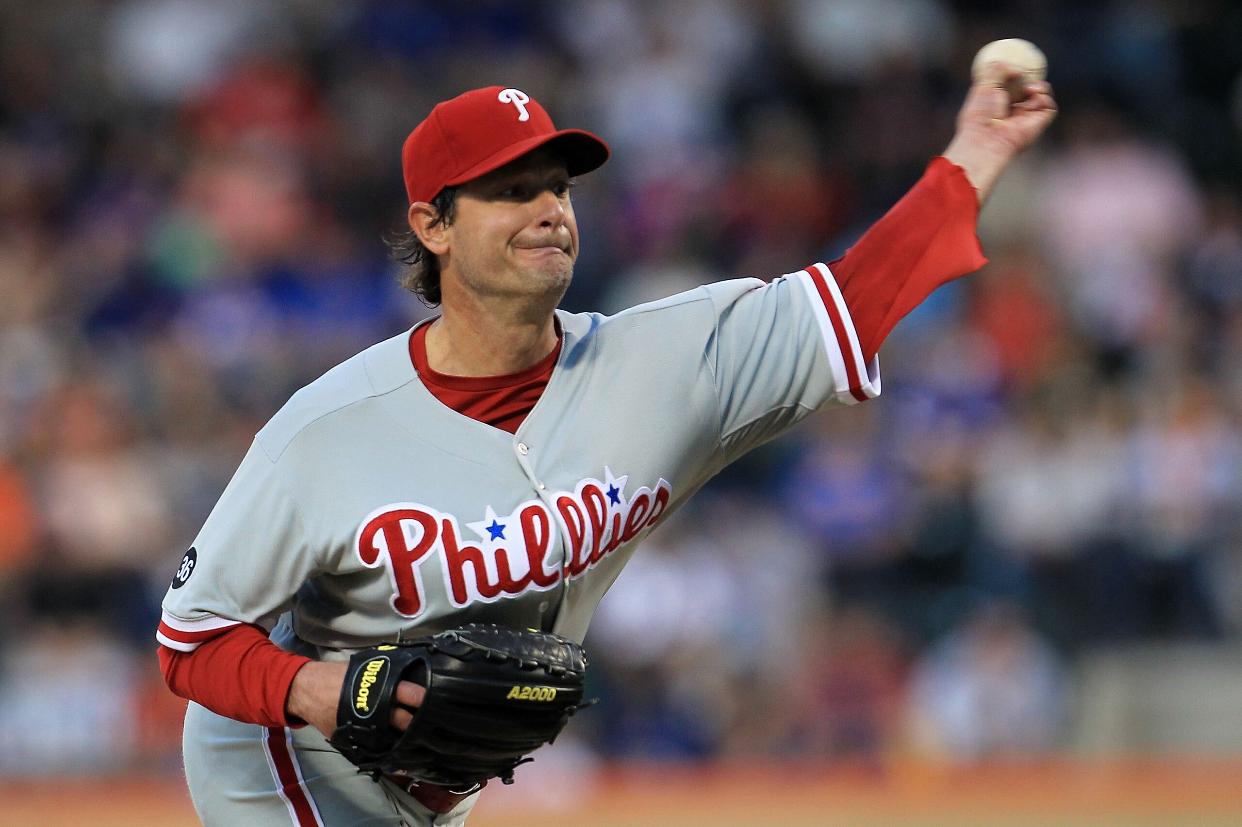 NEW YORK - MAY 25:  Jamie Moyer #52 of the Philadelphia Phillies pitches against the New York Mets on May 25, 2010 at Citi Field in the Flushing neighborhood of the Queens borough of New York City.  (Photo by Chris McGrath/Getty Images)