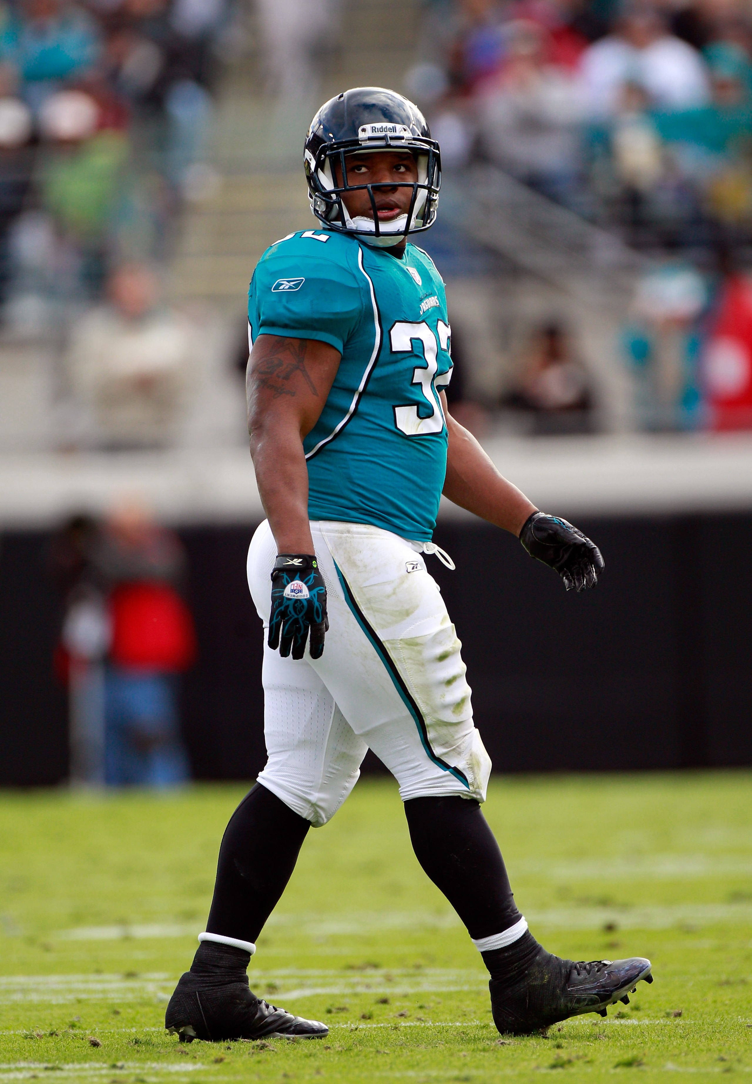 JACKSONVILLE, FL - DECEMBER 12:  Maurice Jones-Drew #32 of the Jacksonville Jaguars walks off the field during the game against the Oakland Raiders during the game at EverBank Field on December 12, 2010 in Jacksonville, Florida.  (Photo by Sam Greenwood/G