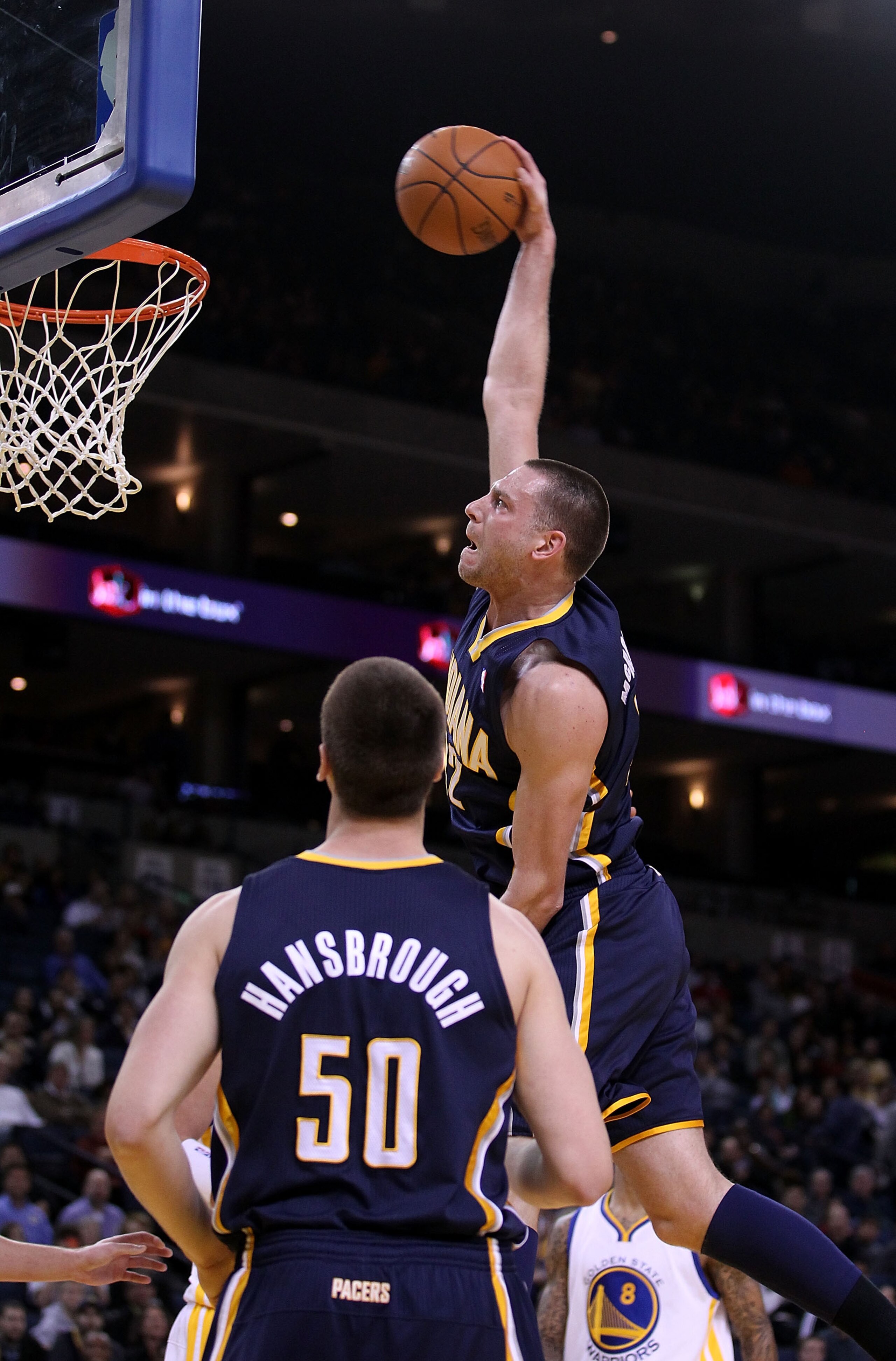 OAKLAND, CA - JANUARY 19: Josh McRoberts #32 of the Indiana Pacers goes up for a dunk against the Golden State Warriors at Oracle Arena on January 19, 2011 in Oakland, California. NOTE TO USER: User expressly acknowledges and agrees that, by downloading OAKLAND, CA - JANUARY 19: Josh McRoberts #32 of the Indiana Pacers goes up for a dunk against the Golden State Warriors at Oracle Arena on January 19, 2011 in Oakland, California. NOTE TO USER: User expressly acknowledges and agrees that, by downloading