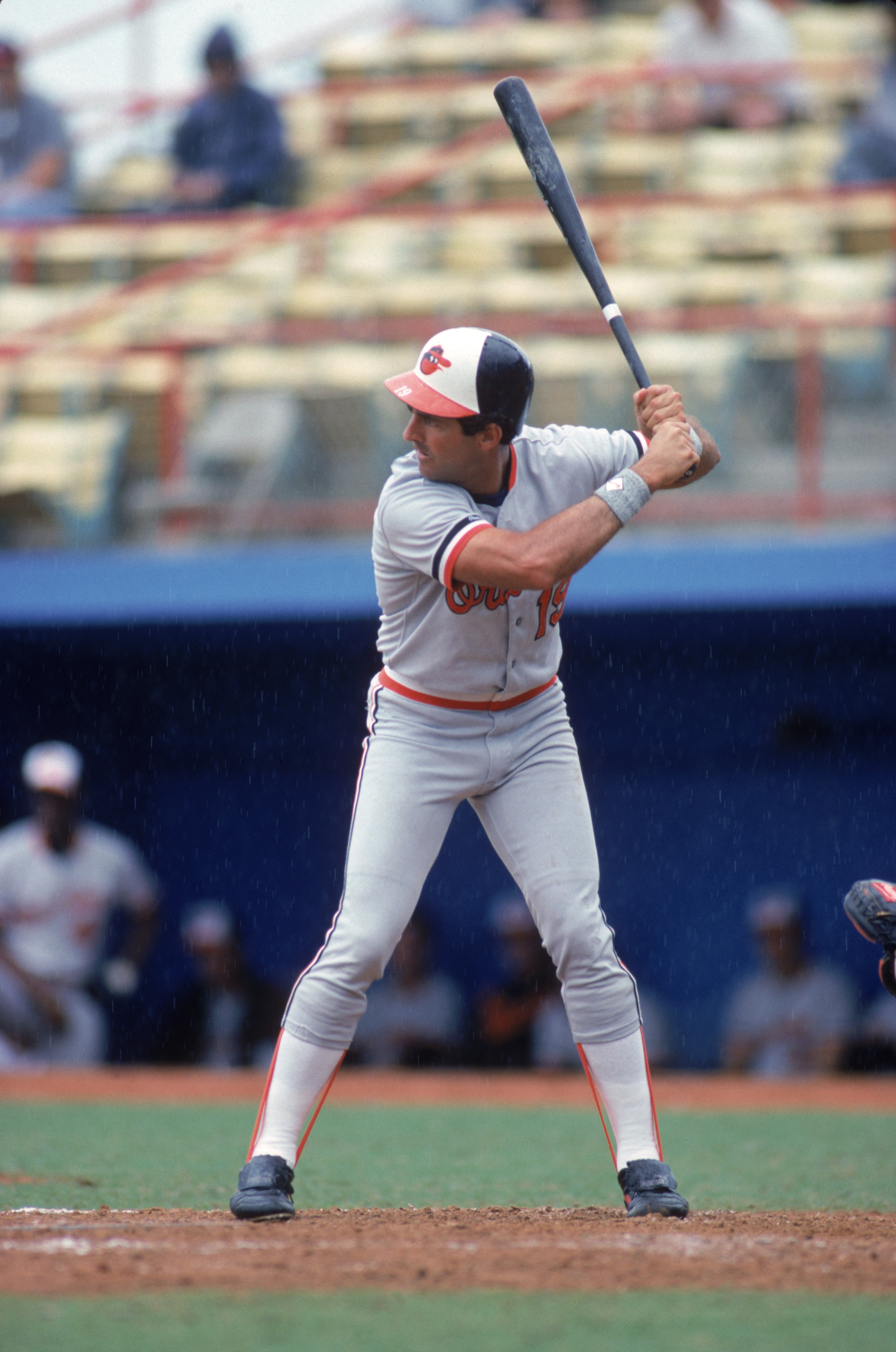1988:  Fred Lynn #19 of the Baltimore Orioles bats during a game in the 1988 season. (Photo by Scott Halleran/Getty Images)