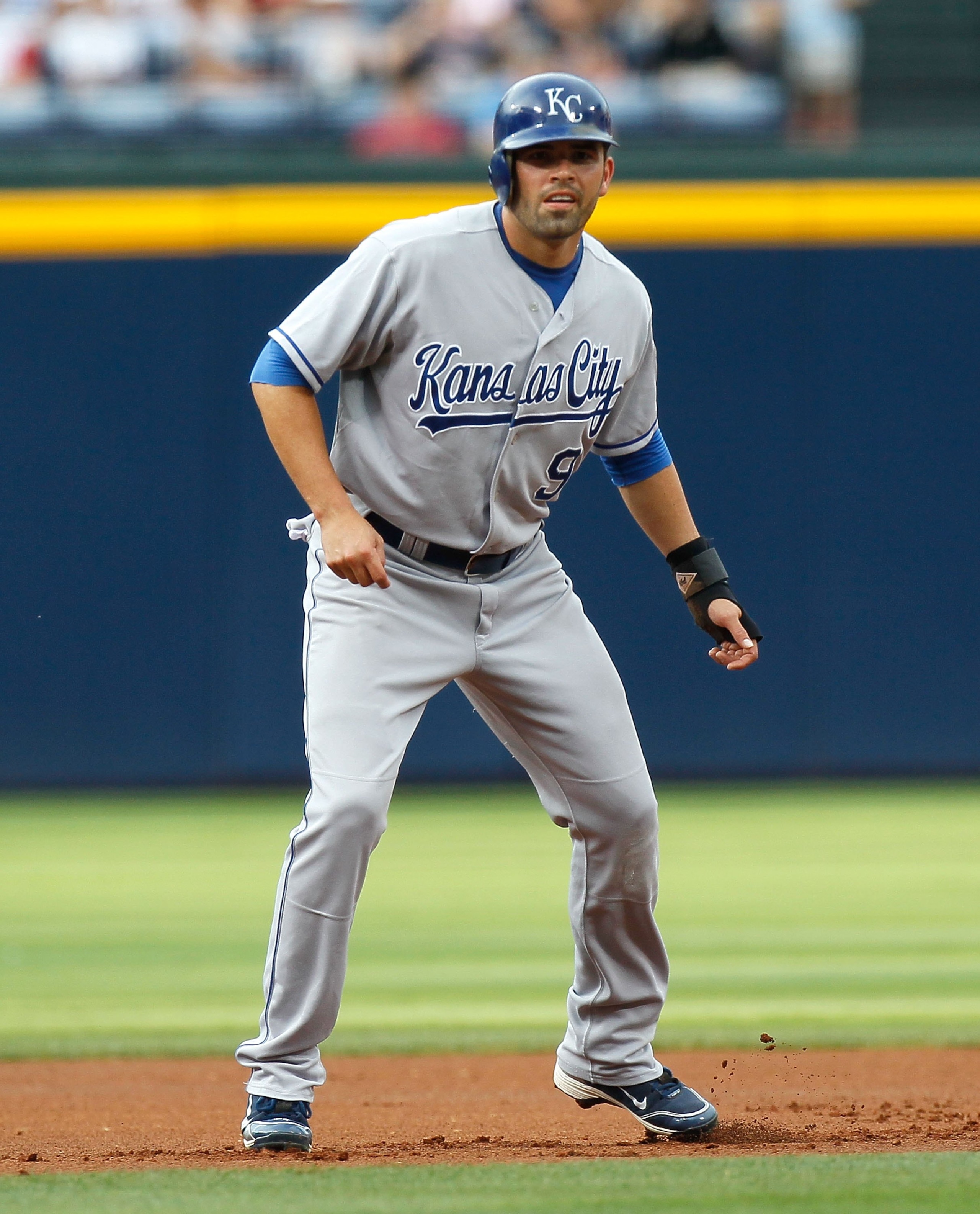 ATLANTA - JUNE 19: David DeJesus #9 of the Kansas City Royals against the Atlanta Braves at Turner Field on June 19, 2010 in Atlanta, Georgia. (Photo by Kevin C. Cox/Getty Images) ATLANTA - JUNE 19: David DeJesus #9 of the Kansas City Royals against the Atlanta Braves at Turner Field on June 19, 2010 in Atlanta, Georgia. (Photo by Kevin C. Cox/Getty Images)