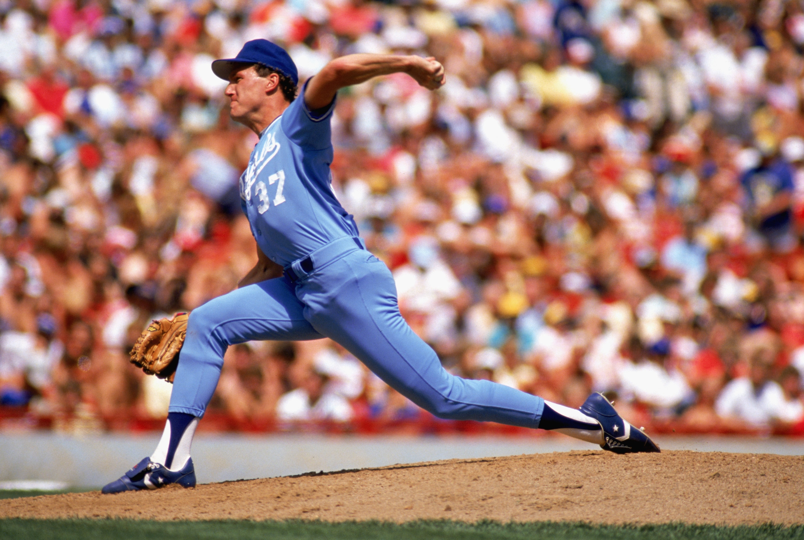 1988: Charlie Leibrandt #37 of the Kansas City Royals pitches during a MLB game in the 1988 season. (Photo by: Jonathan Daniel/Getty Images) 1988: Charlie Leibrandt #37 of the Kansas City Royals pitches during a MLB game in the 1988 season. (Photo by: Jonathan Daniel/Getty Images)