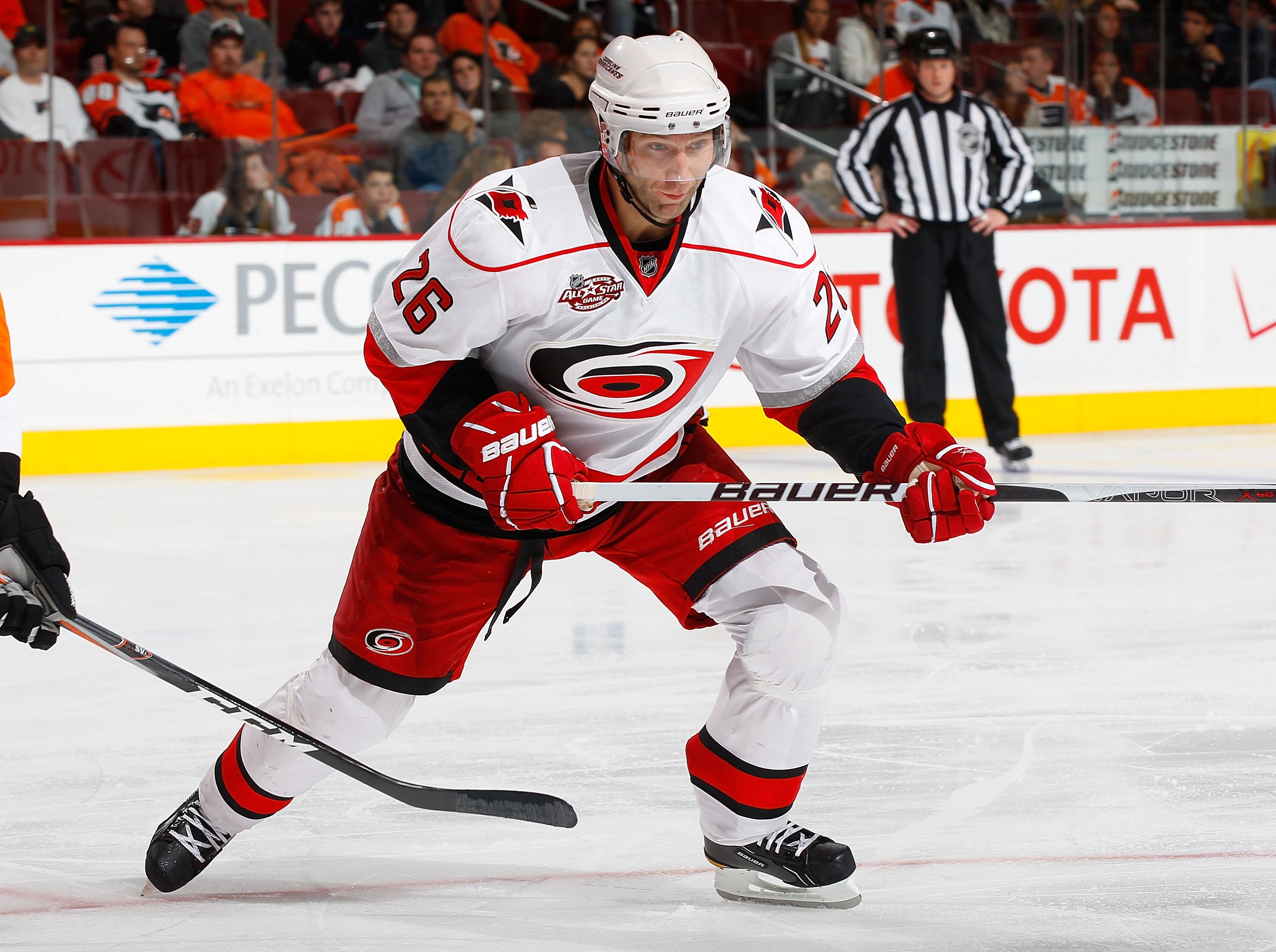 PHILADELPHIA - NOVEMBER 01:  Erik Cole #26 of the Carolina Hurricanes skates against the Philadelphia Flyers on November 1, 2010 at the Wells Fargo Center in Philadelphia, Pennsylvania. Flyers defeat the Hurricanes 3-2.  (Photo by Mike Stobe/Getty Images)