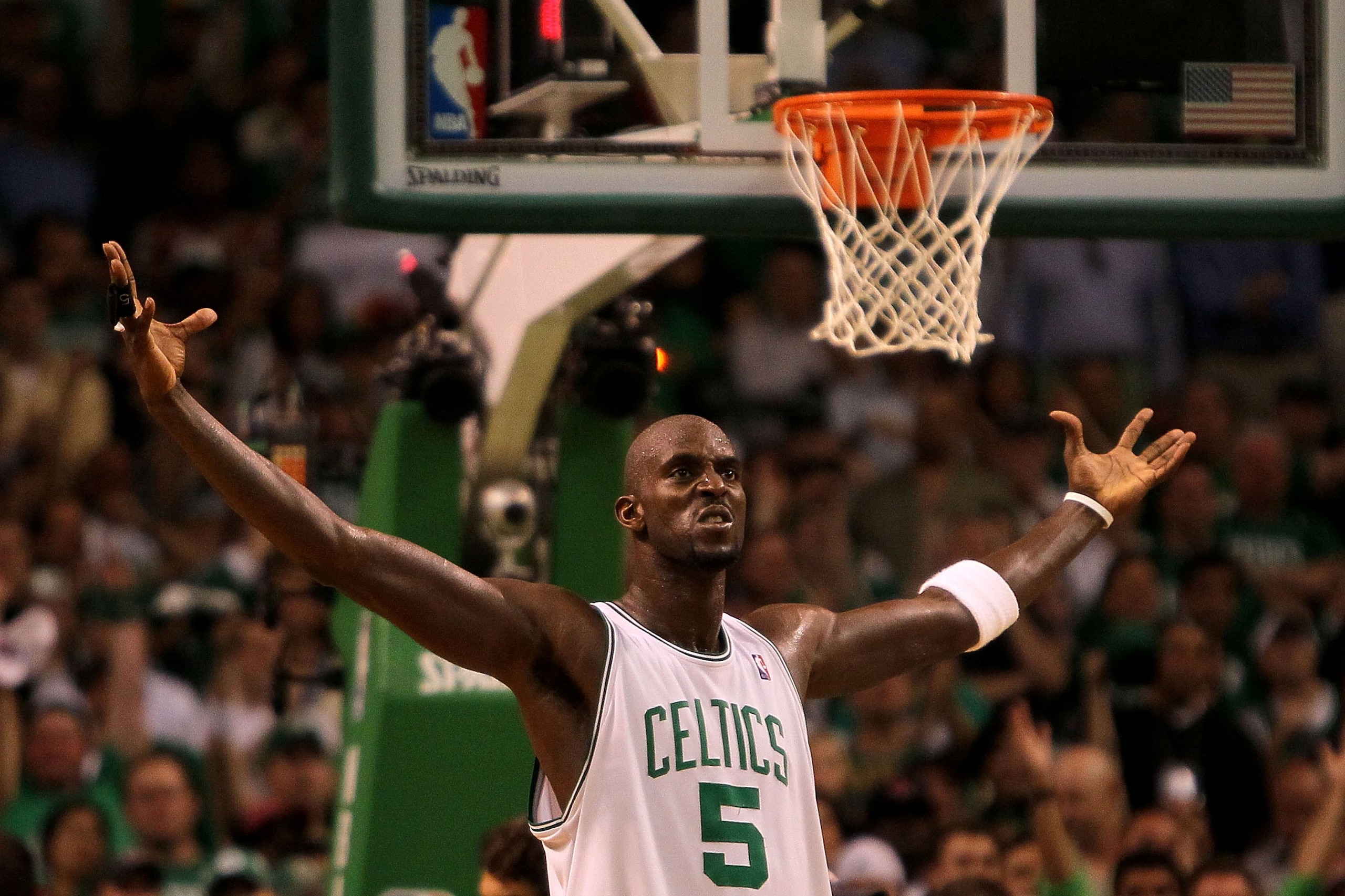 BOSTON - MAY 24:  Kevin Garnett #5 of the Boston Celtics gestures on court against the Orlando Magic in Game Four of the Eastern Conference Finals during the 2010 NBA Playoffs at TD Banknorth Garden on May 24, 2010 in Boston, Massachusetts.  NOTE TO USER: