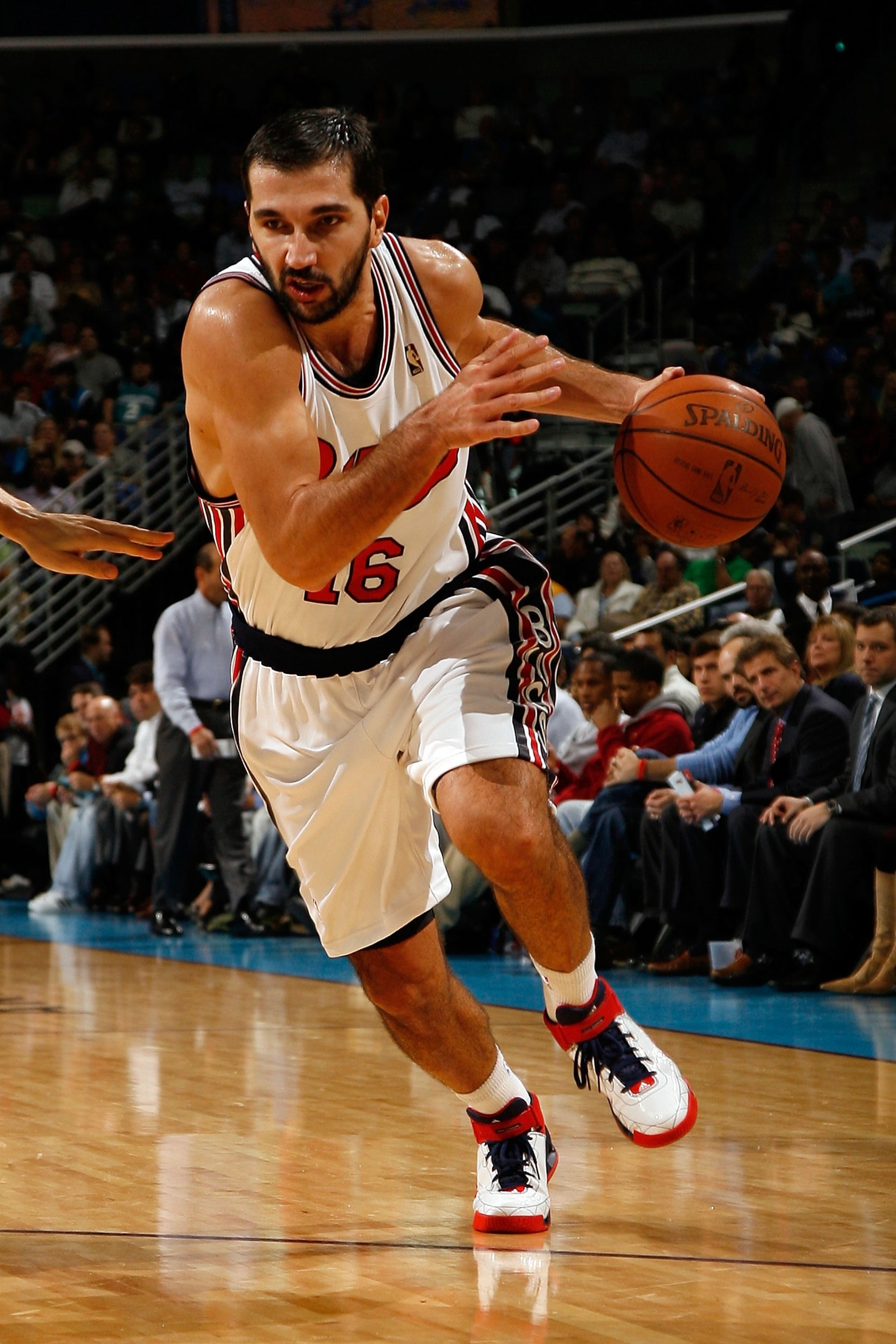 NEW ORLEANS - DECEMBER 10:  Peja Stojakovic #16 of the New Orleans Hornets drives against the Charlotte Bobcats on December 10, 2008 at the New Orleans Arena in New Orleans, Louisiana.  The Hornets defeated the Bobcats 105-89.  As part of Hardwood Classic