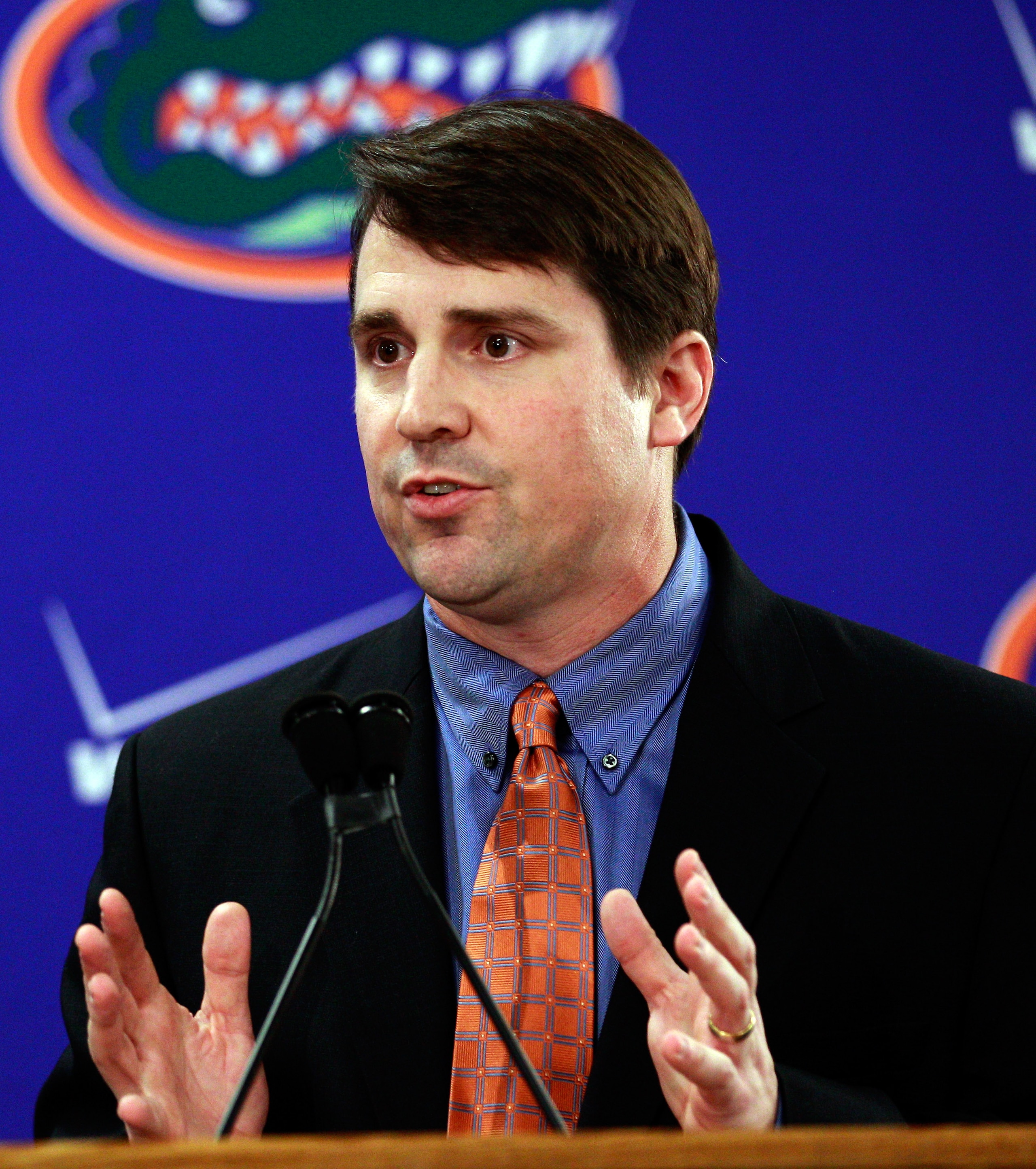 GAINESVILLE, FL - DECEMBER 14: Former defensive coordinator for the University of Texas, Will Muschamp speaks to the media after being introduced as the head coach of the University of Florida on December 14, 2010 in Gainesville, Florida. Muschamp is re GAINESVILLE, FL - DECEMBER 14: Former defensive coordinator for the University of Texas, Will Muschamp speaks to the media after being introduced as the head coach of the University of Florida on December 14, 2010 in Gainesville, Florida. Muschamp is re