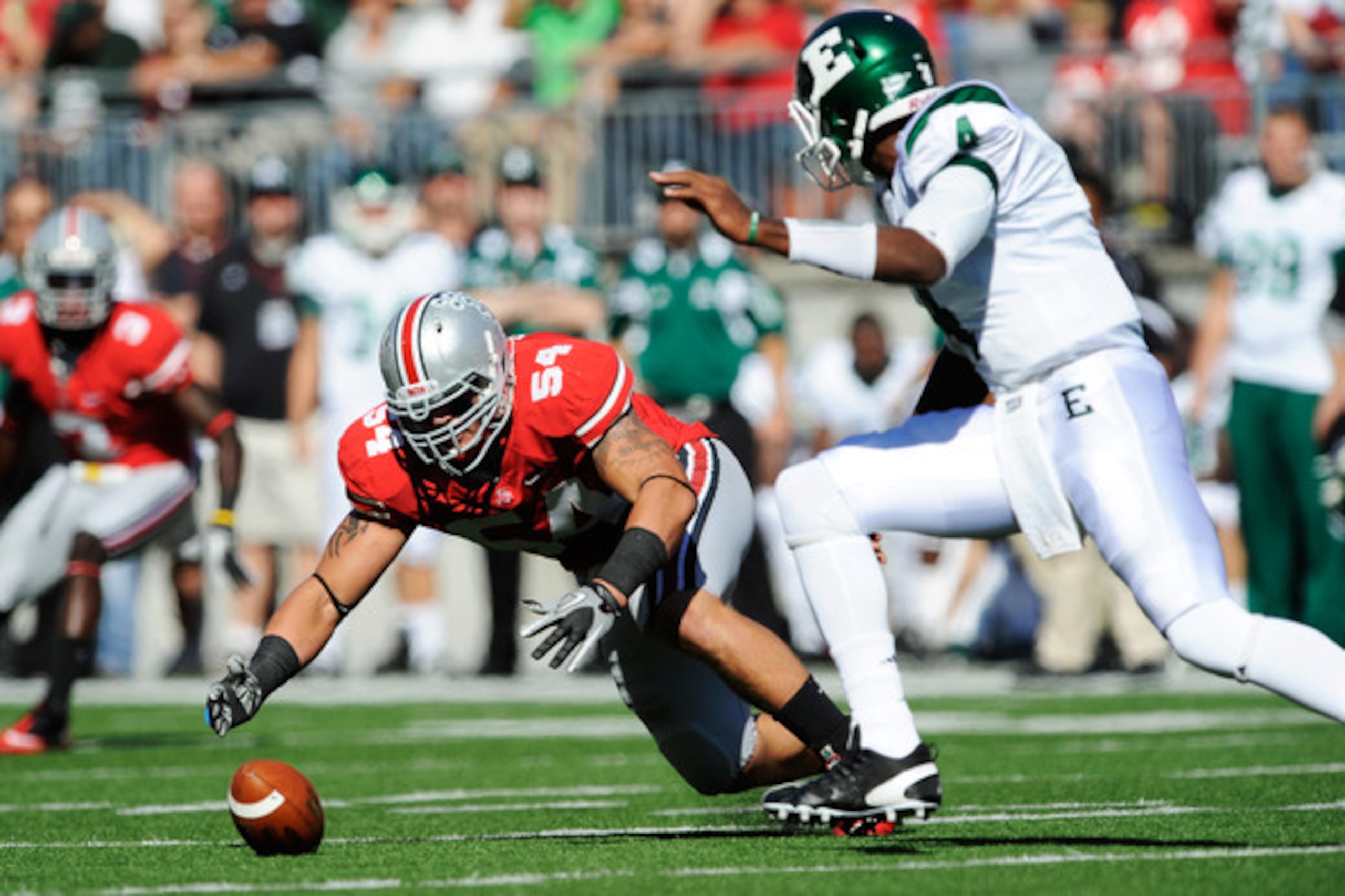 DL John Simon pounces on a loose ball against Eastern Michigan DL John Simon pounces on a loose ball against Eastern Michigan