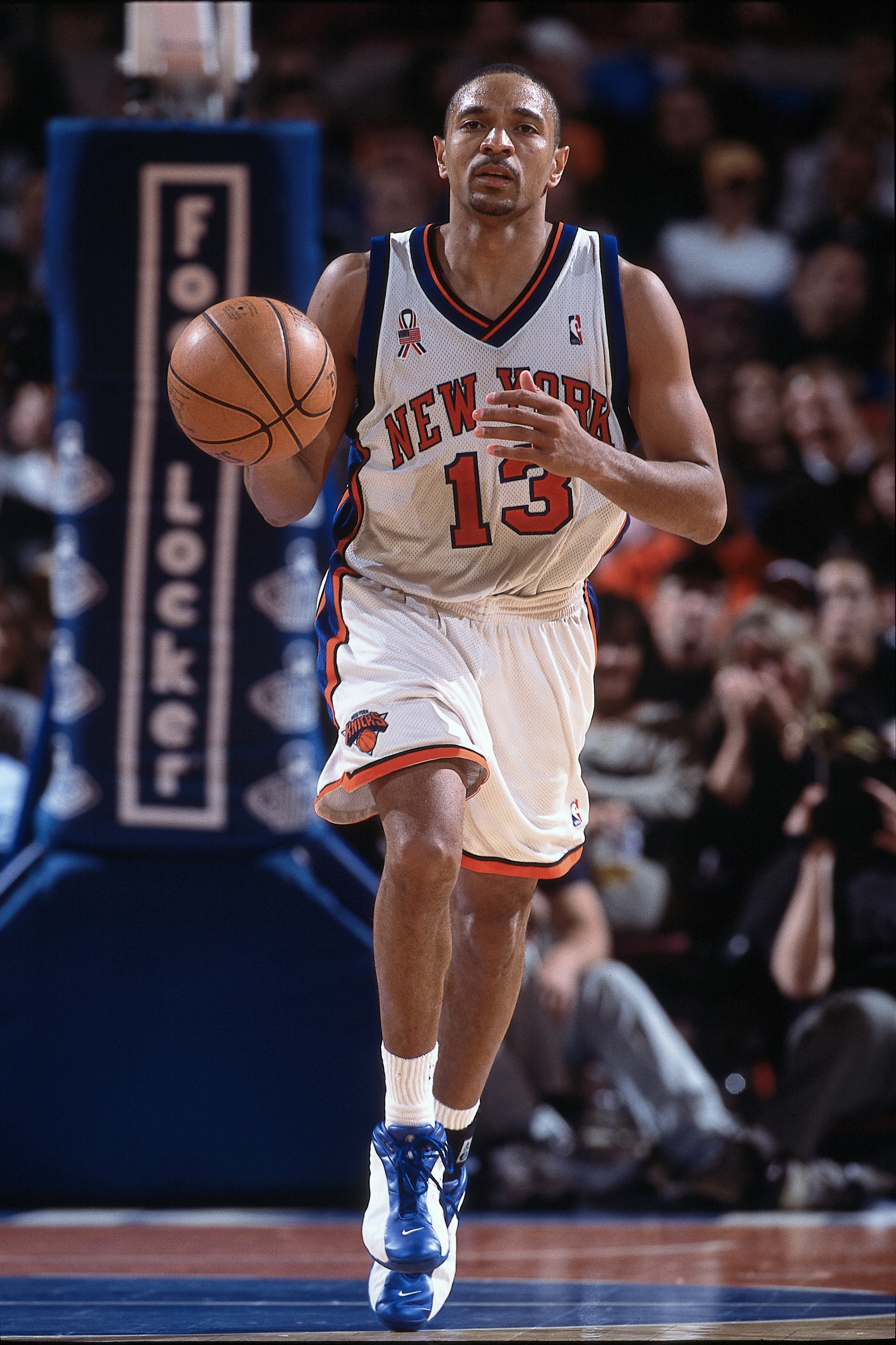 1 Dec 2001:  Point guard Mark Jackson #13 of the New York Knicks dribbles the ball during the NBA game against the Detroit Pistons at Madison Square Garden in New York City, New York. The Pistons defeated the Knicks 100-97.  NOTE TO USER:  User expressly