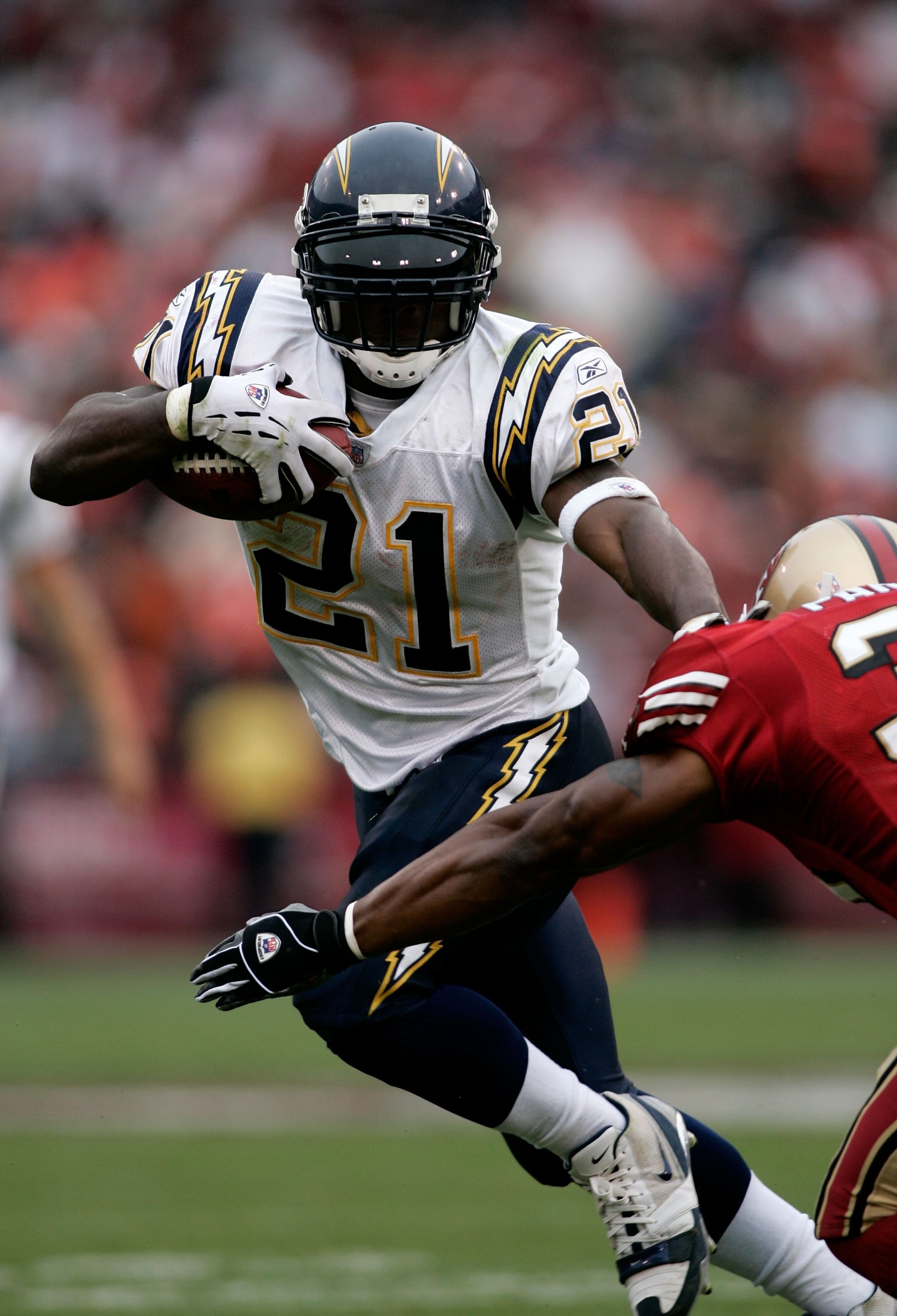 SAN FRANCISCO, CA - OCTOBER 15: Ladainian Tomlinson #21 of the San Diego Chargers runs with the ball against the San Francisco 49ers at Monster Park October 15, 2006 in San Francisco, California. (Photo by Jonathan Ferrey/Getty Images) SAN FRANCISCO, CA - OCTOBER 15: Ladainian Tomlinson #21 of the San Diego Chargers runs with the ball against the San Francisco 49ers at Monster Park October 15, 2006 in San Francisco, California. (Photo by Jonathan Ferrey/Getty Images)