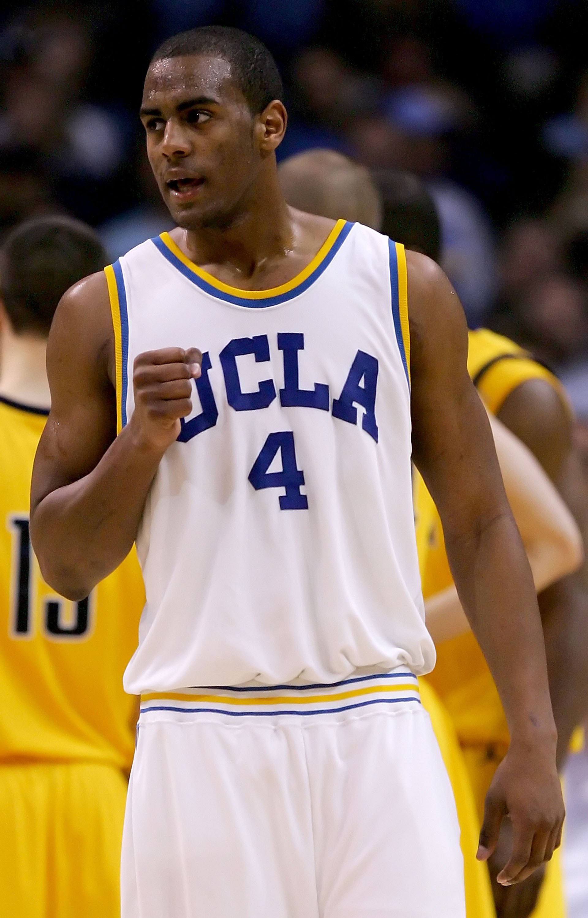Kevin Love, Russell Westbrook & UCLA Fab 14: Ex Bruins Tearing Up