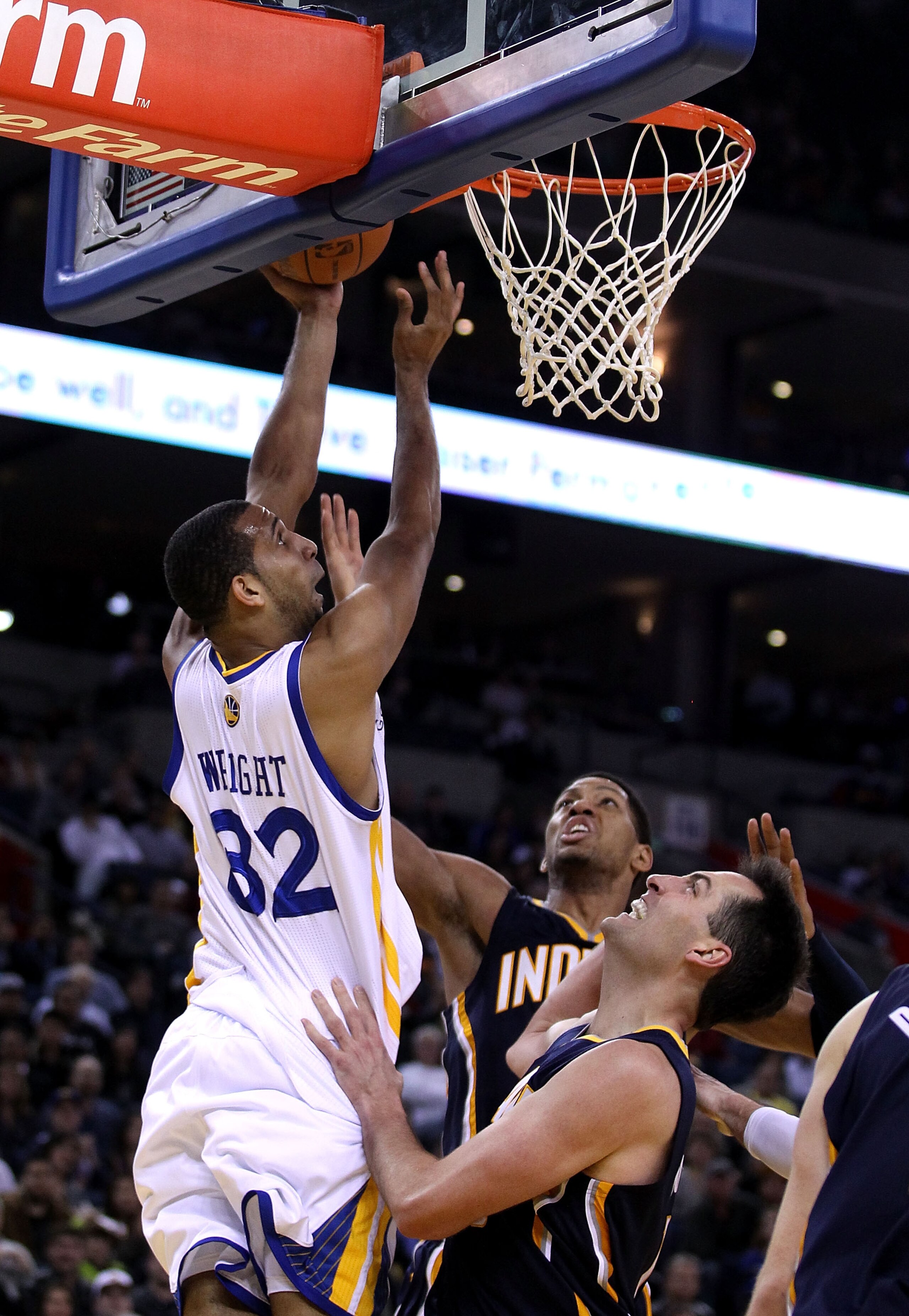OAKLAND, CA - JANUARY 19:  Brandan Wright #32 of the Golden State Warriors in action against the Indiana Pacers at Oracle Arena on January 19, 2011 in Oakland, California.  NOTE TO USER: User expressly acknowledges and agrees that, by downloading and or u