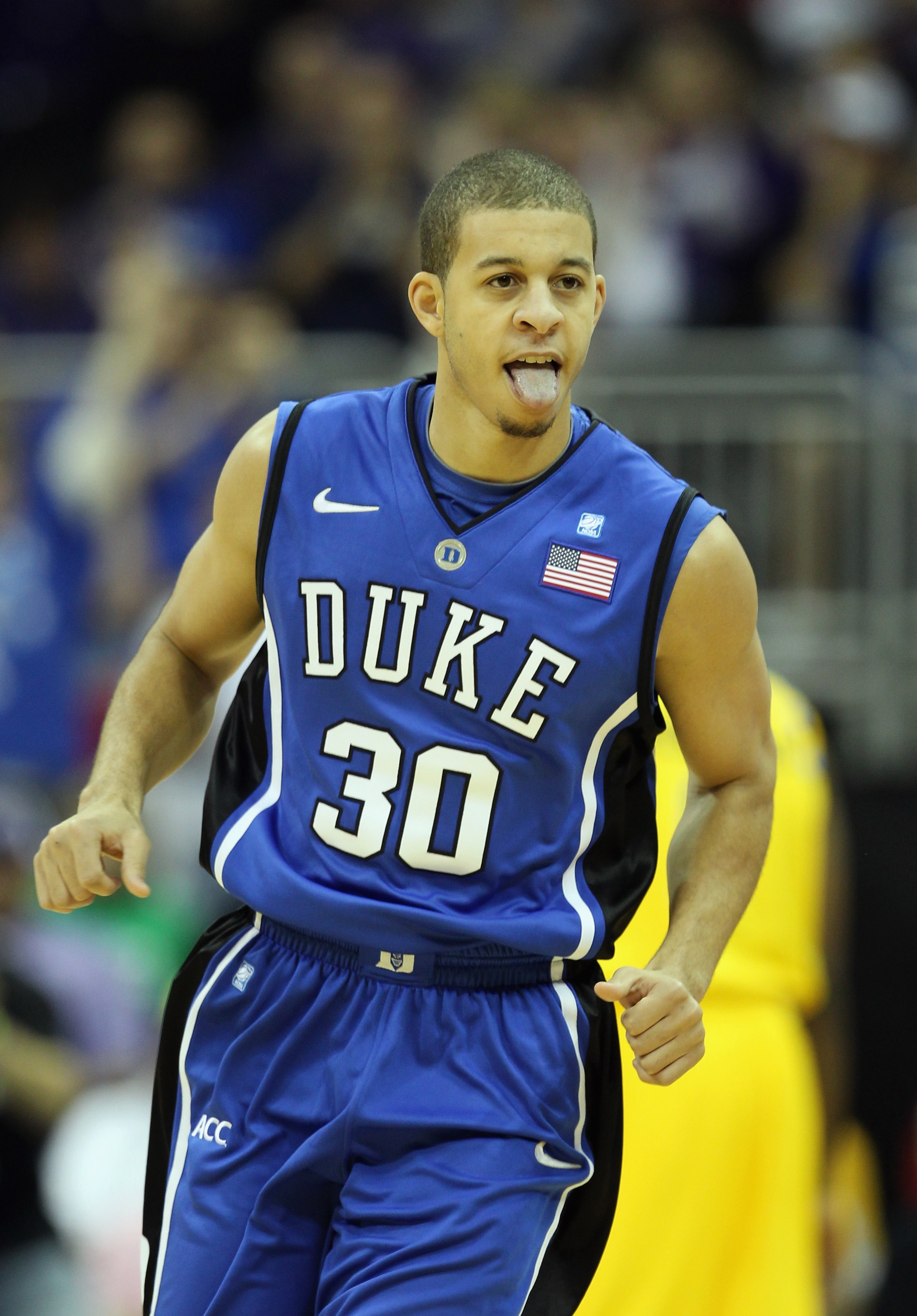 KANSAS CITY, MO - NOVEMBER 22:  Seth Curry #30 of the Duke Blue Devils in action during the CBE Classic game against the Marquette Golden Eagles on November 22, 2010 at the Sprint Center in Kansas City, Missouri.  (Photo by Jamie Squire/Getty Images)
