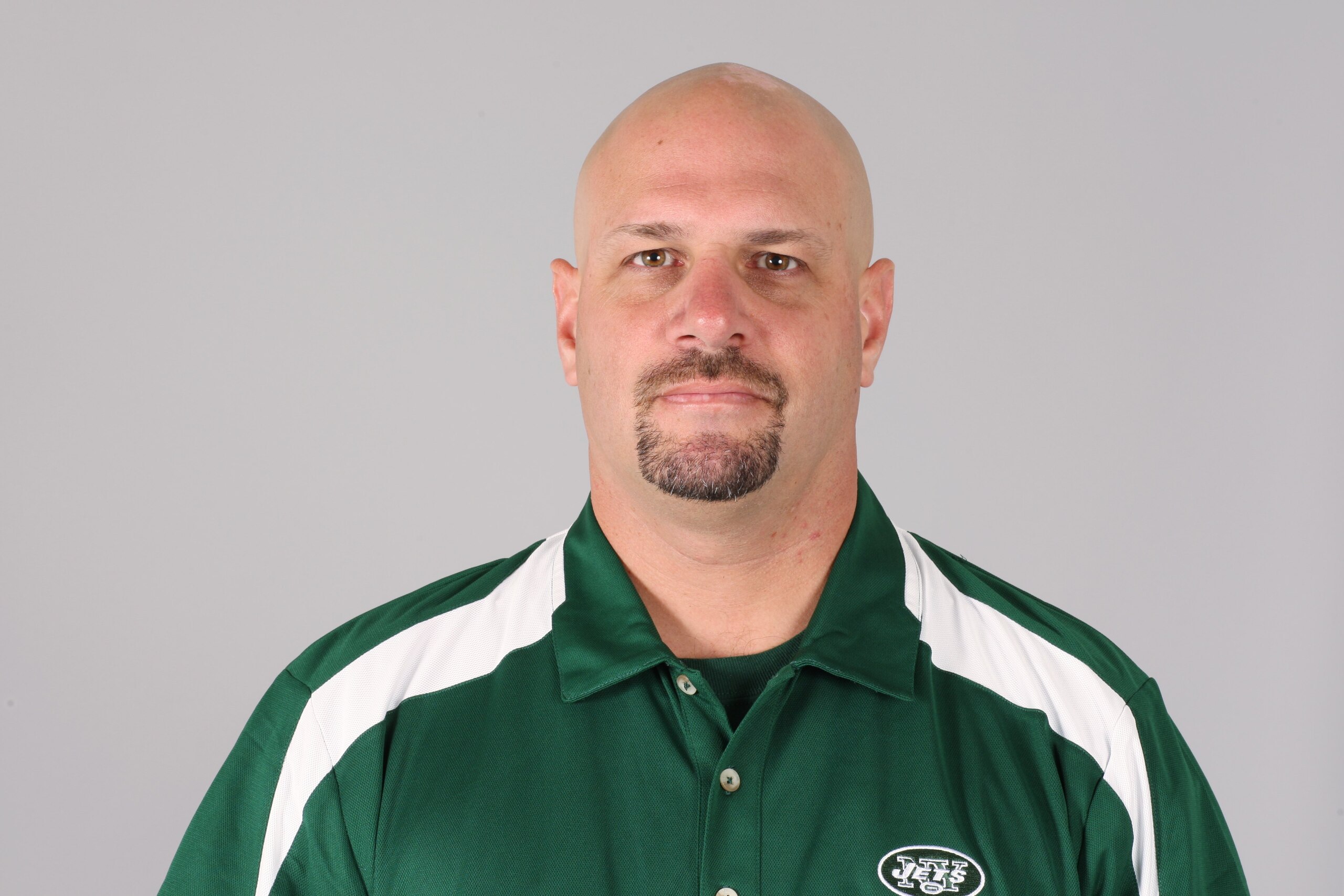 EAST RUTHERFORD, NJ - 2009: Mike Pettine of the New York Jets poses for his 2009 NFL headshot at photo day in East Rutherford, New Jersey. (Photo by NFL Photos) EAST RUTHERFORD, NJ - 2009: Mike Pettine of the New York Jets poses for his 2009 NFL headshot at photo day in East Rutherford, New Jersey. (Photo by NFL Photos)