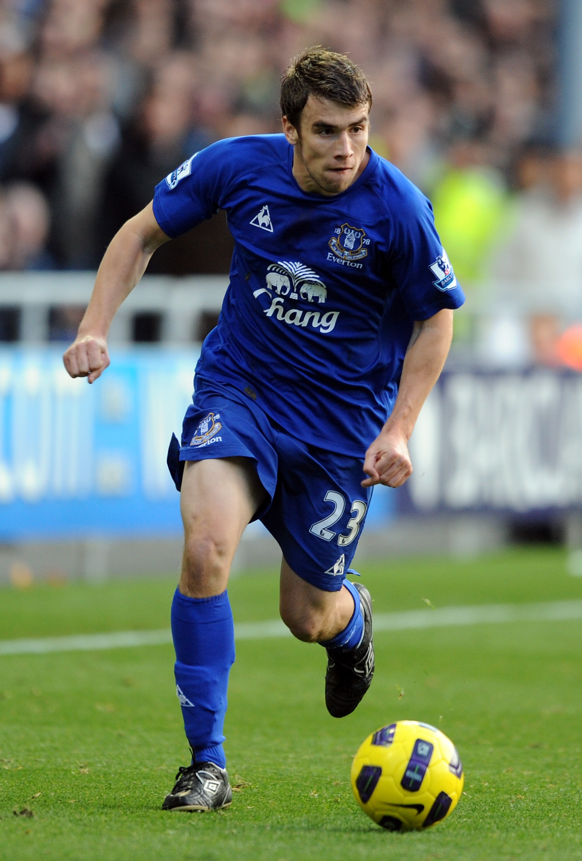 BLACKPOOL, ENGLAND - NOVEMBER 06: Seamus Coleman of Everton in action during the Barclays Premier League match between Blackpool and Everton at Bloomfield Road on November 6, 2010 in Blackpool, England. (Photo by Chris Brunskill/Getty Images)