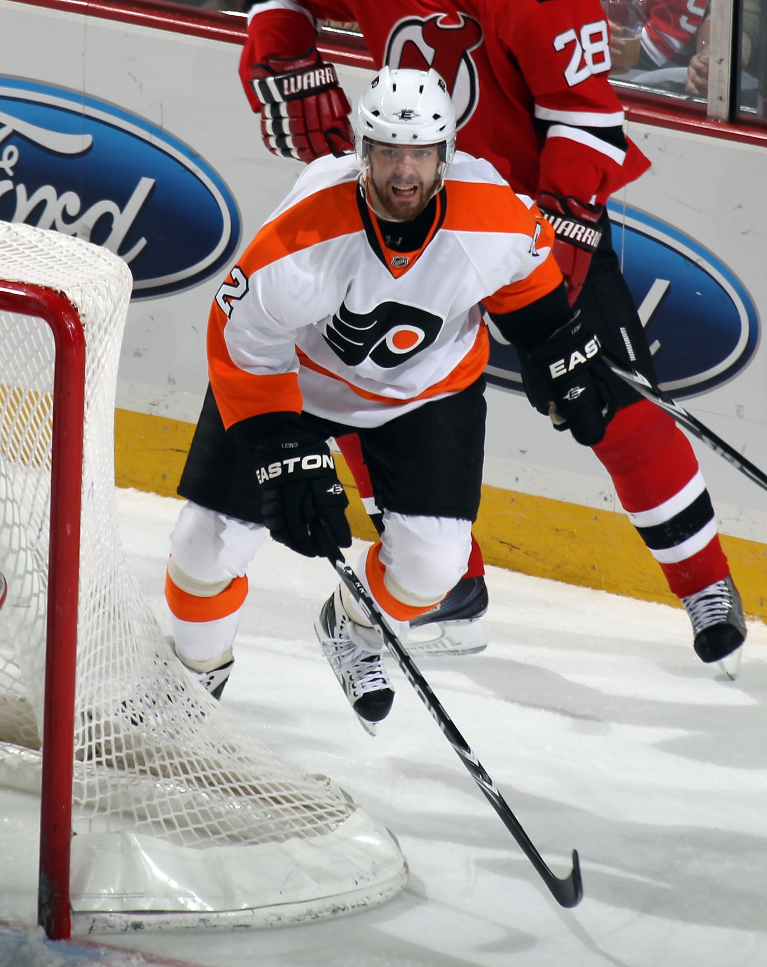 NEWARK, NJ - JANUARY 06:  Ville Leino #22 of the Philadelphia Flyers skates against the New Jersey Devils at the Prudential Center on January 6, 2011 in Newark, New Jersey.  (Photo by Bruce Bennett/Getty Images)